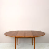 Vintage teak table with two extensions