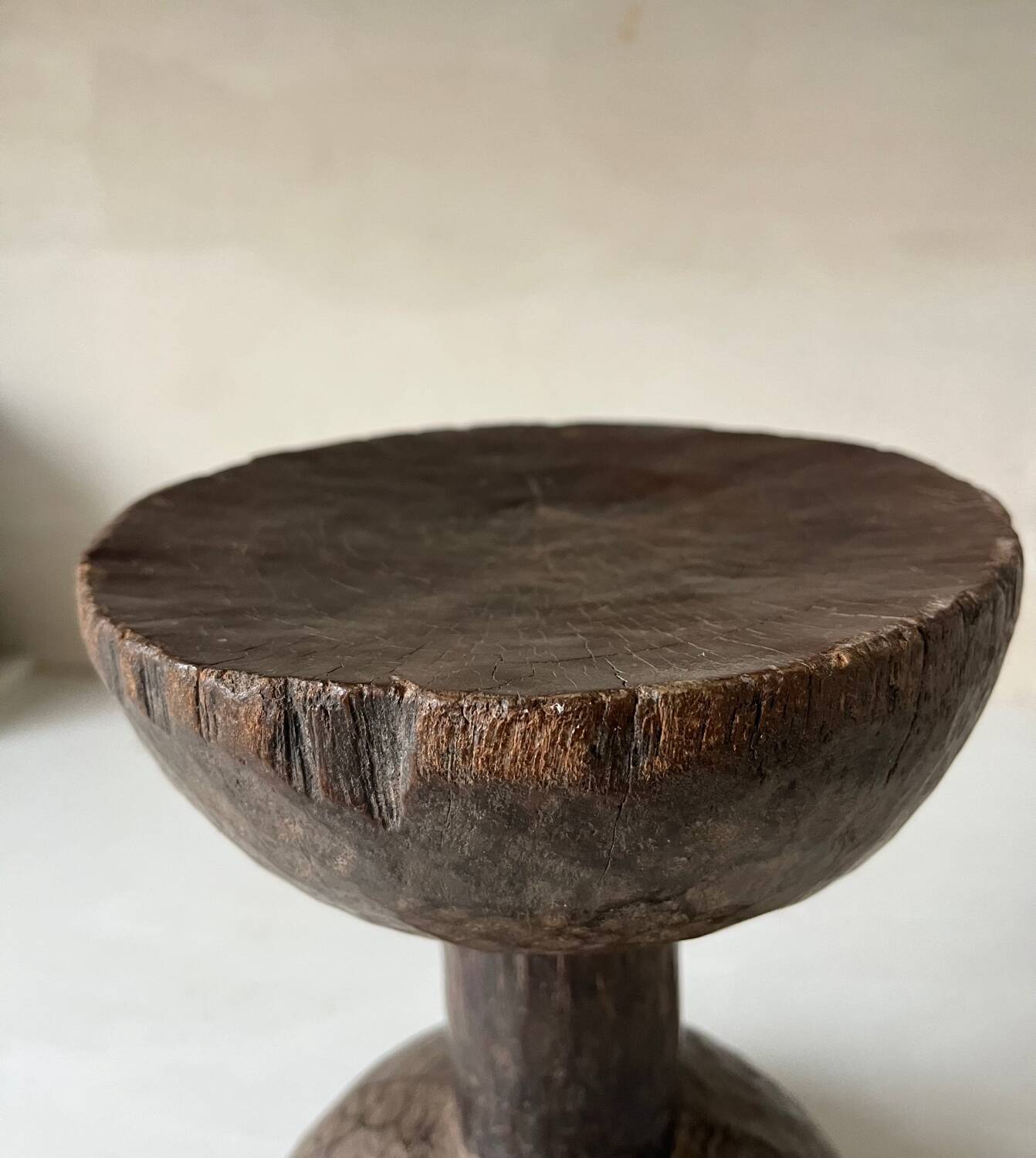 Tabouret art populaire africain