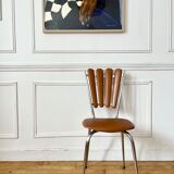 Flower petal chair in brown Skaï