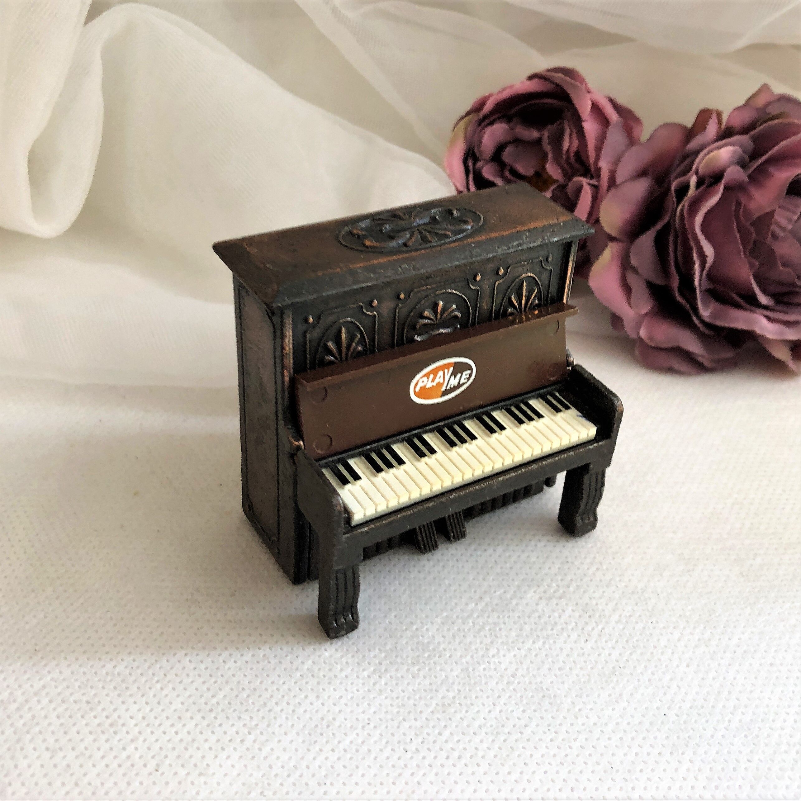 Pencil sharpener collection Play Me vintage 70s