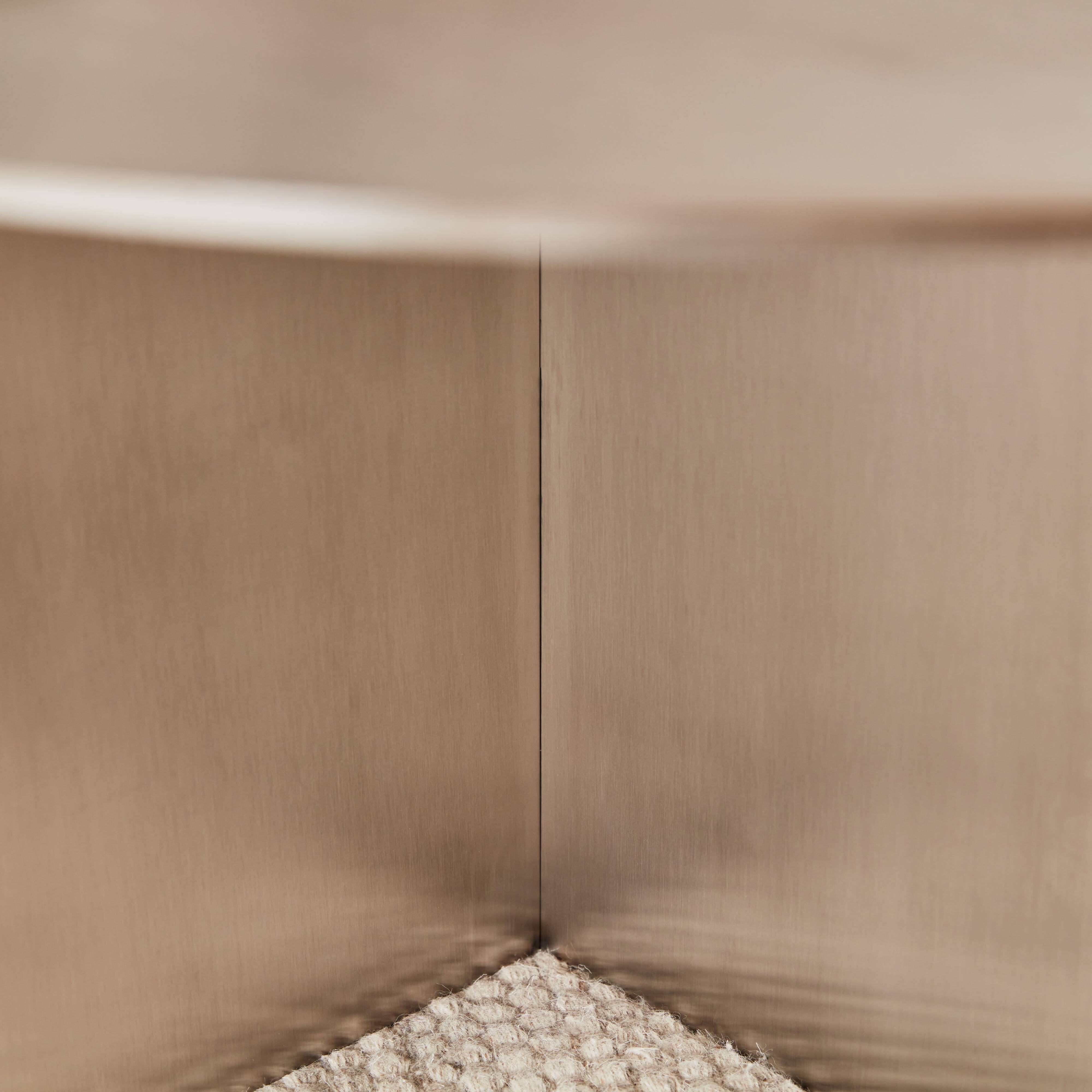 Table basse feuille Monstera – Acier inox brossé – Design sculptural