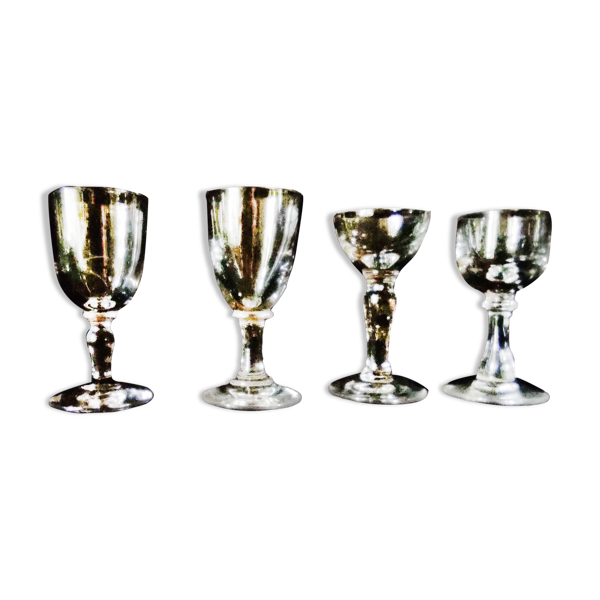 Verres à liqueurs de bistrot