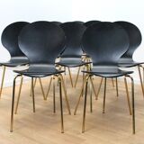 Suite de 8 chaises de salle à manger design