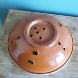 Glazed terracotta fruit bowl strainer