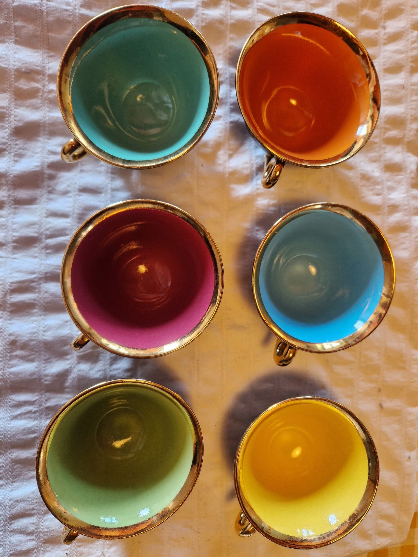 Salins earthenware coffee cups