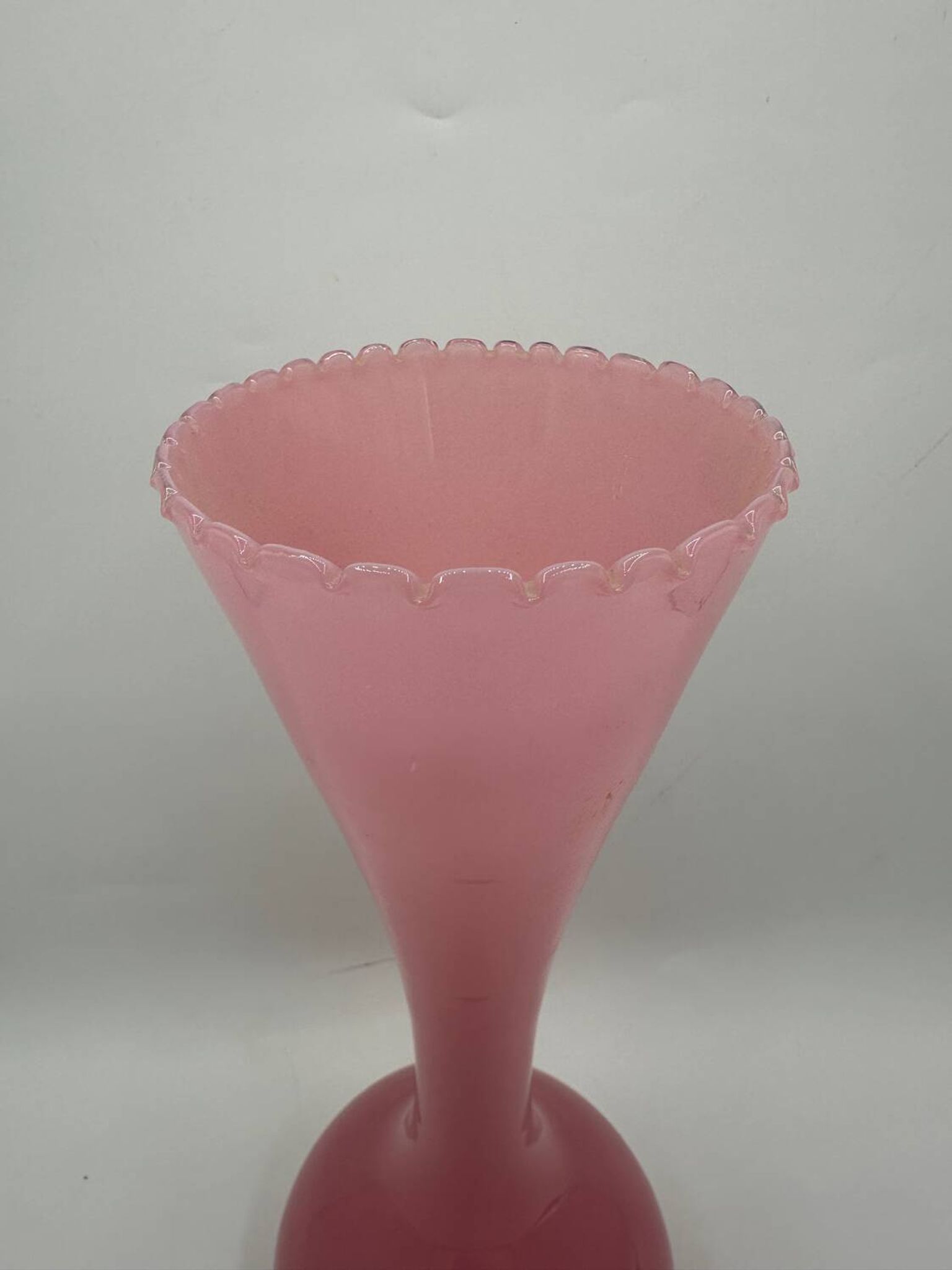 Vase opaline vintage