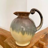Ceramic pitcher / carafe
