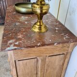 Commode ancienne relookée sculptée avec plateau en marbre
