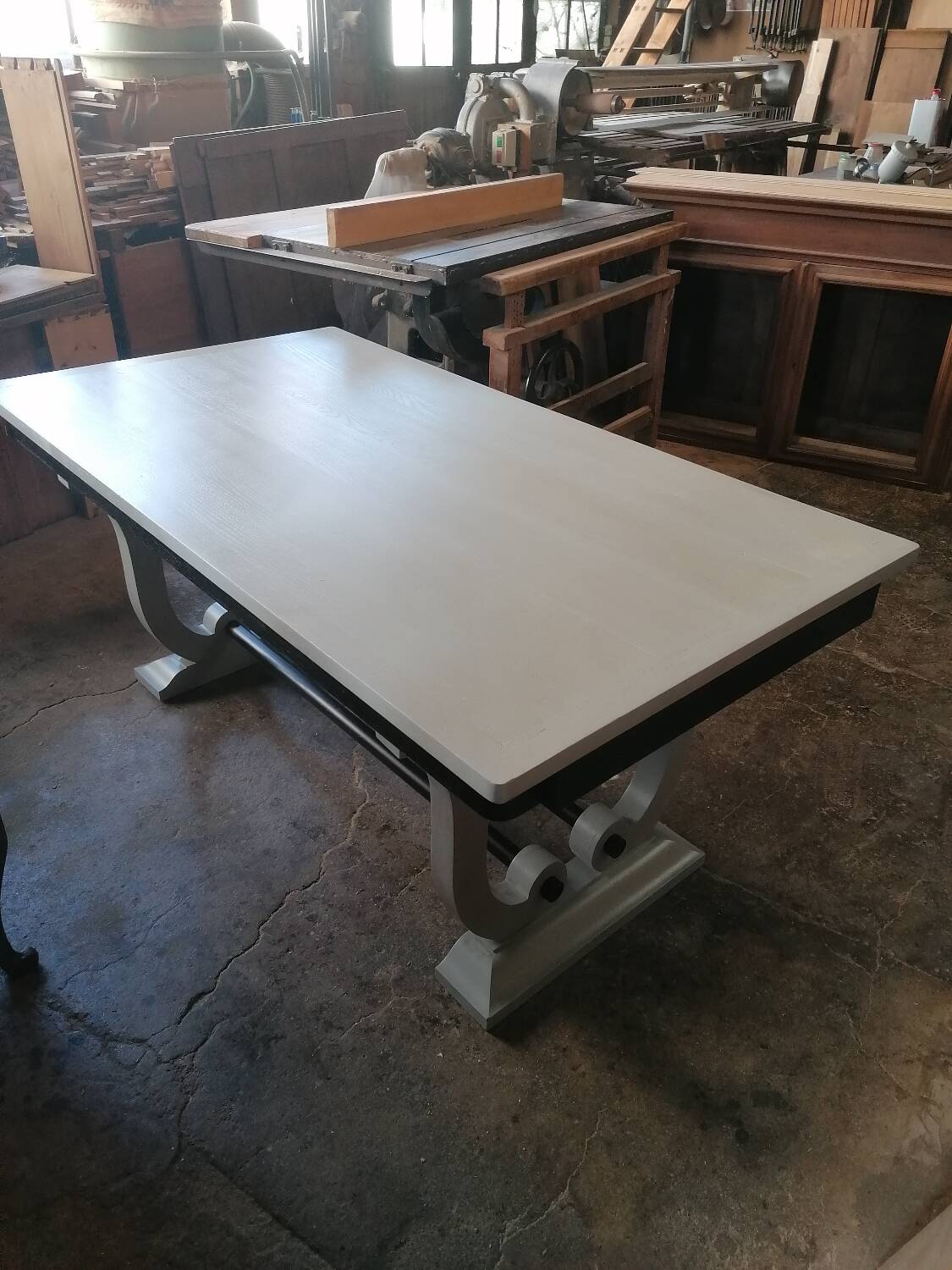 Table à manger art déco