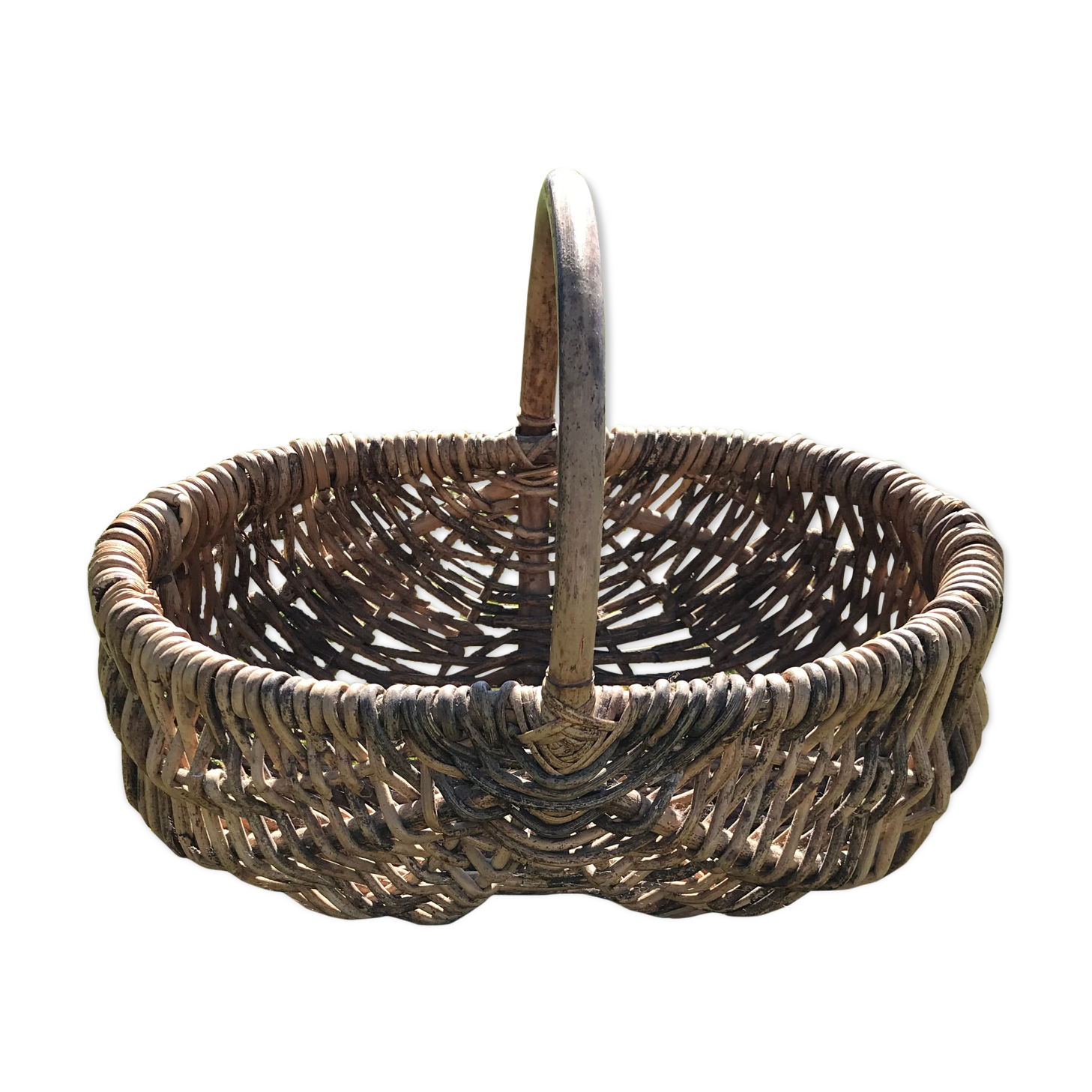 Vintage wicker basket