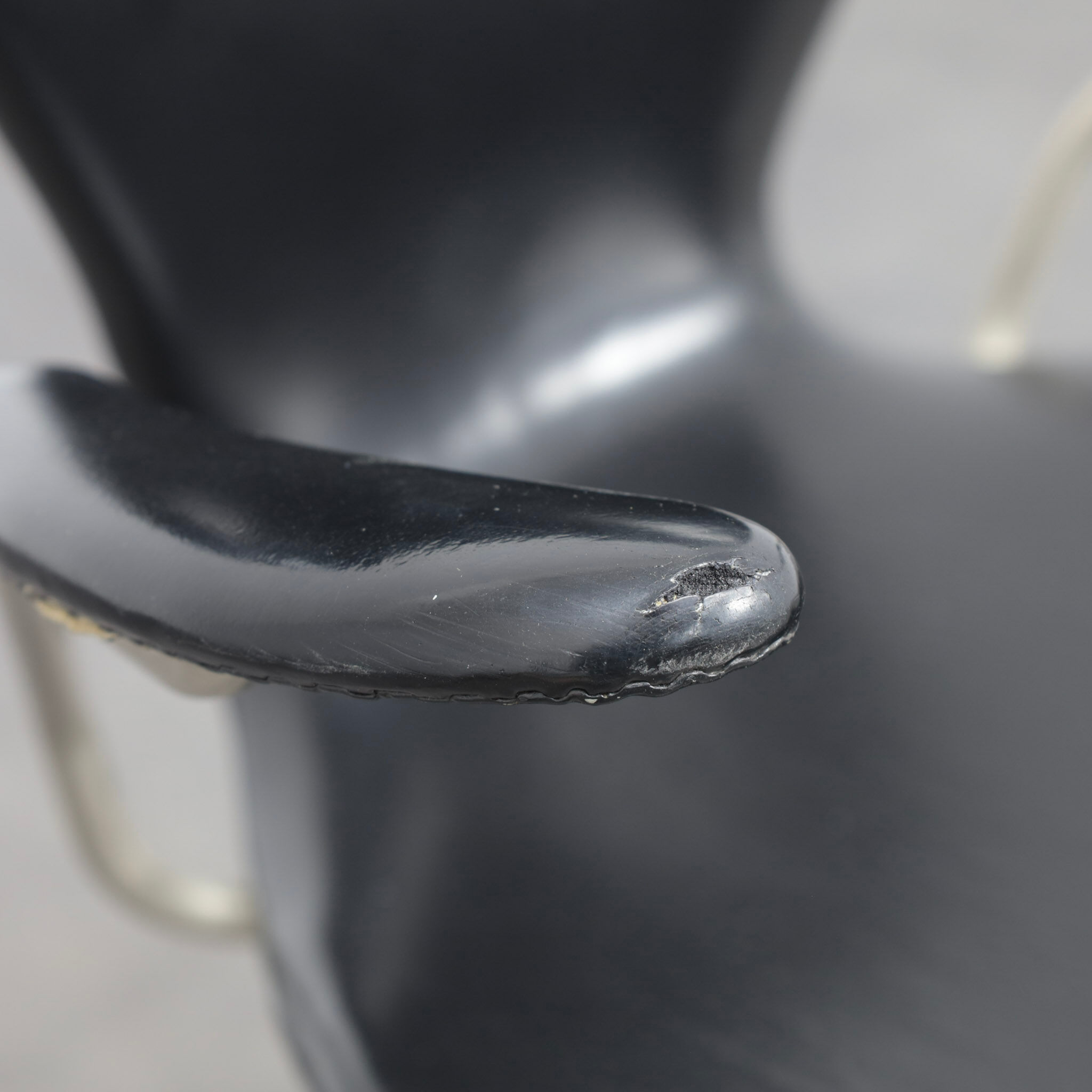 Arne Jacobsen Model 3217 office chair for Fritz Hansen, first edition, 1950s