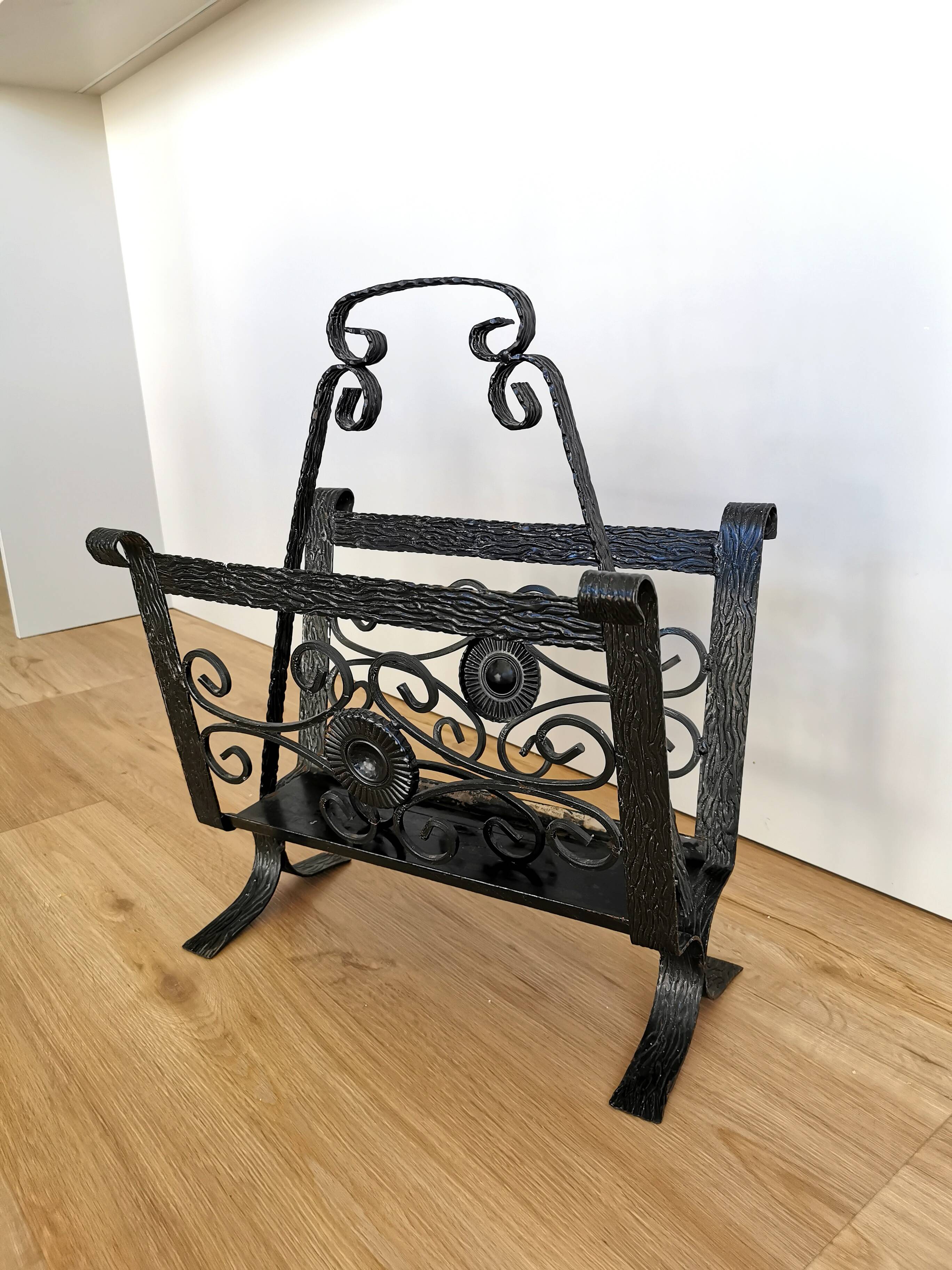 Vintage Iron Cast Magazine Rack: Handmade Gothic Home Decor