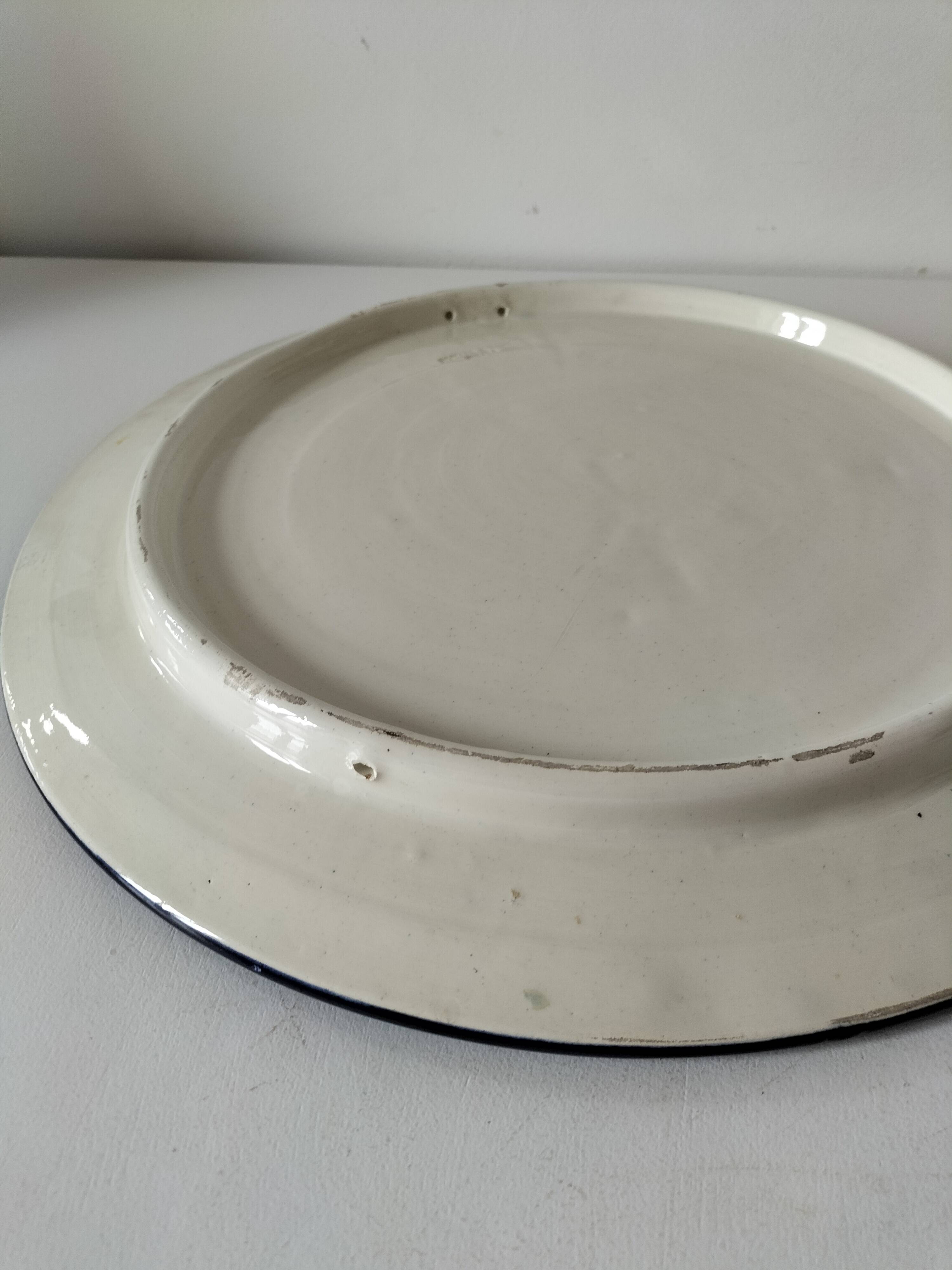 Large Talavera-decorated dish – Spain