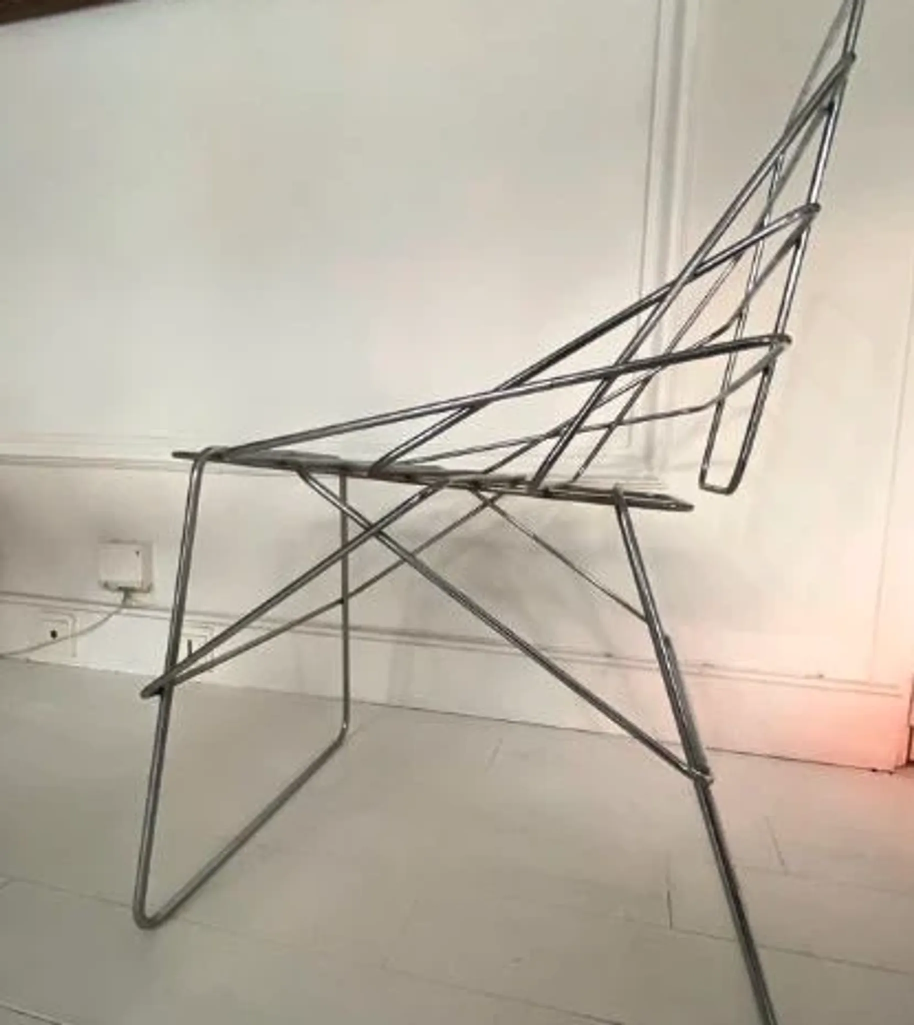 Chaise "Sof Sof"  de Enzo Mari. Fabriquée par Driade en 1972.