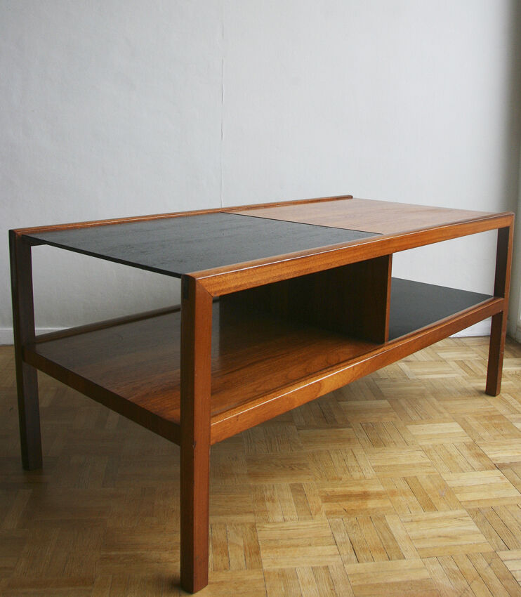 Table basse édition MacIntosh 1960