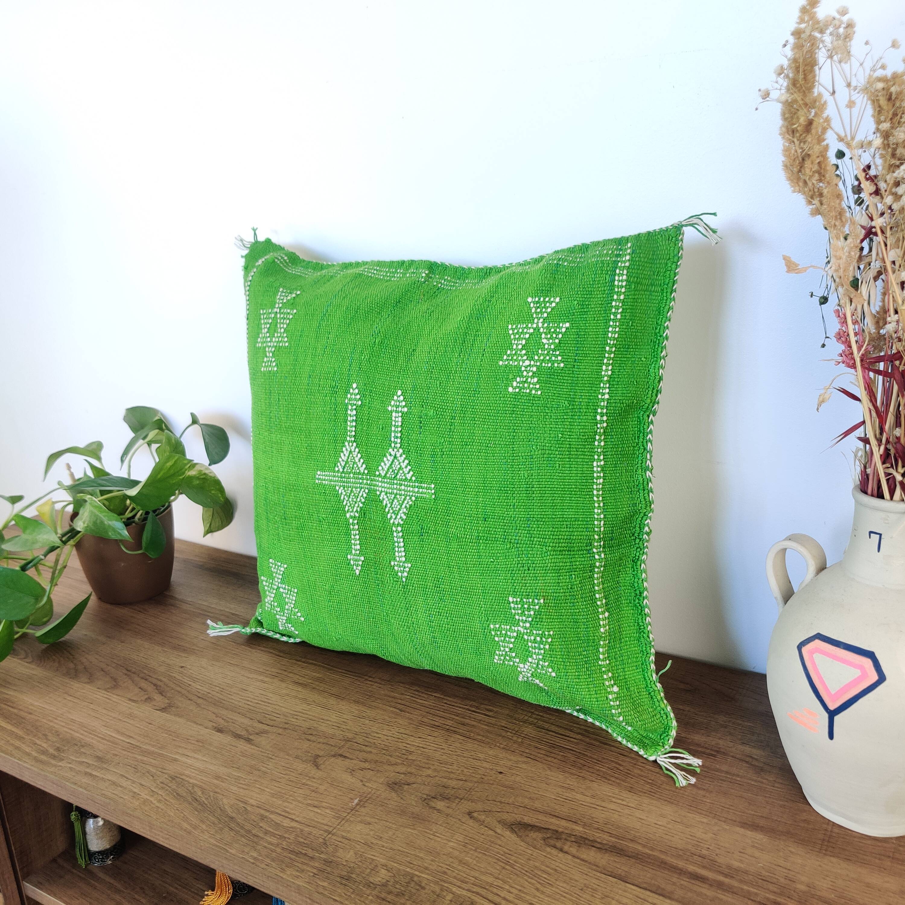 Berber cushion sabra pistachio green