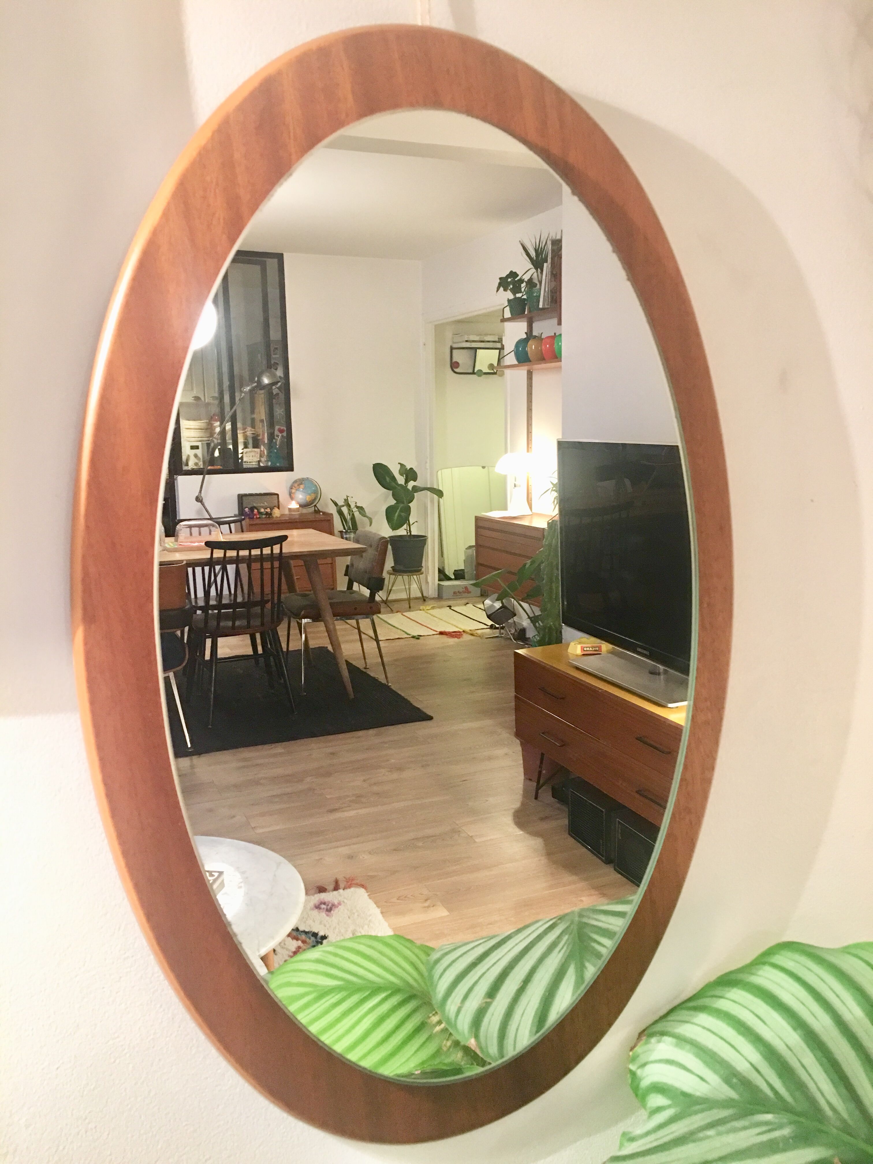 Mirror Scandinavian teak oval 36x57cm