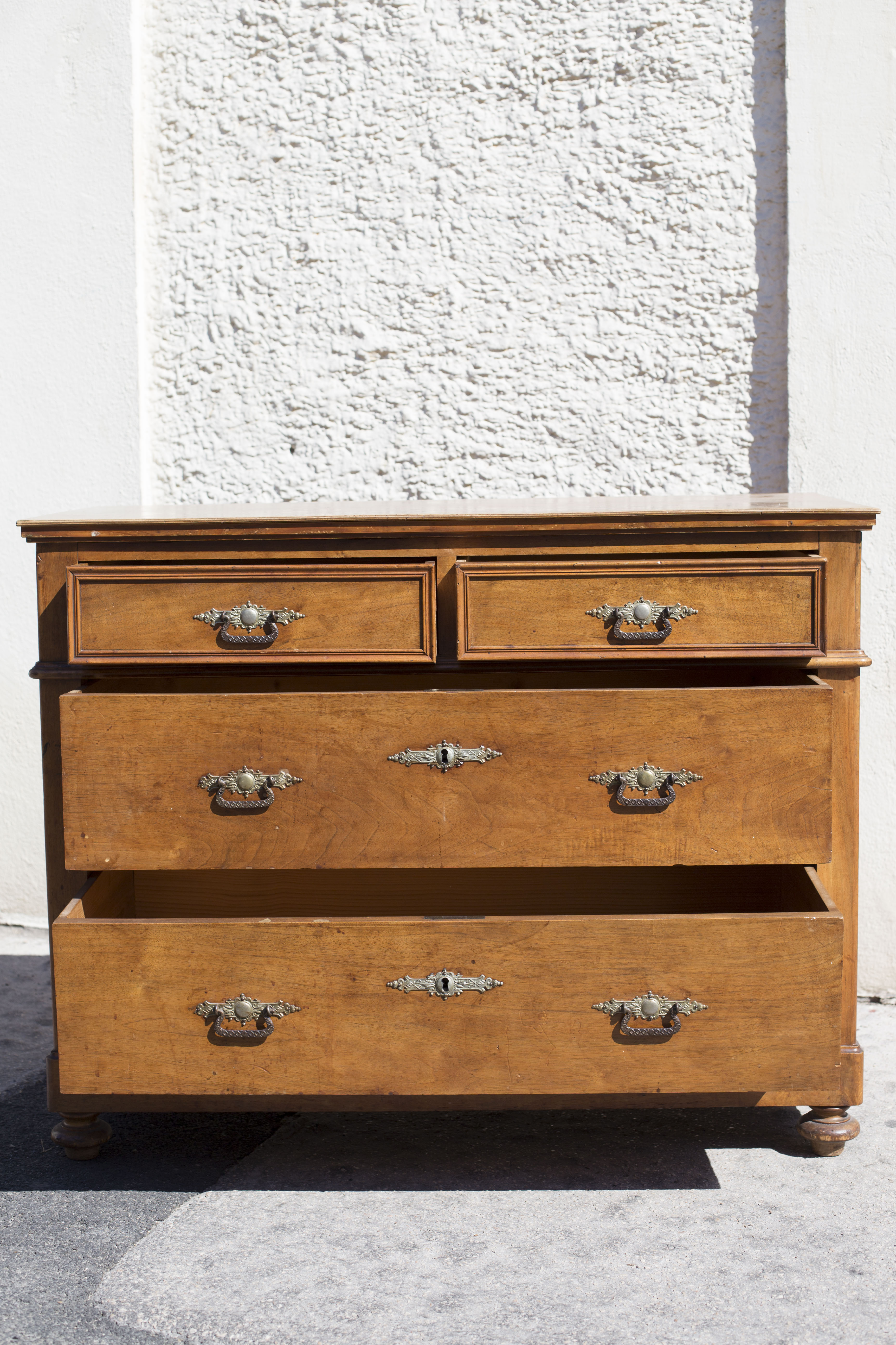 Commode 4 tiroirs en merisier