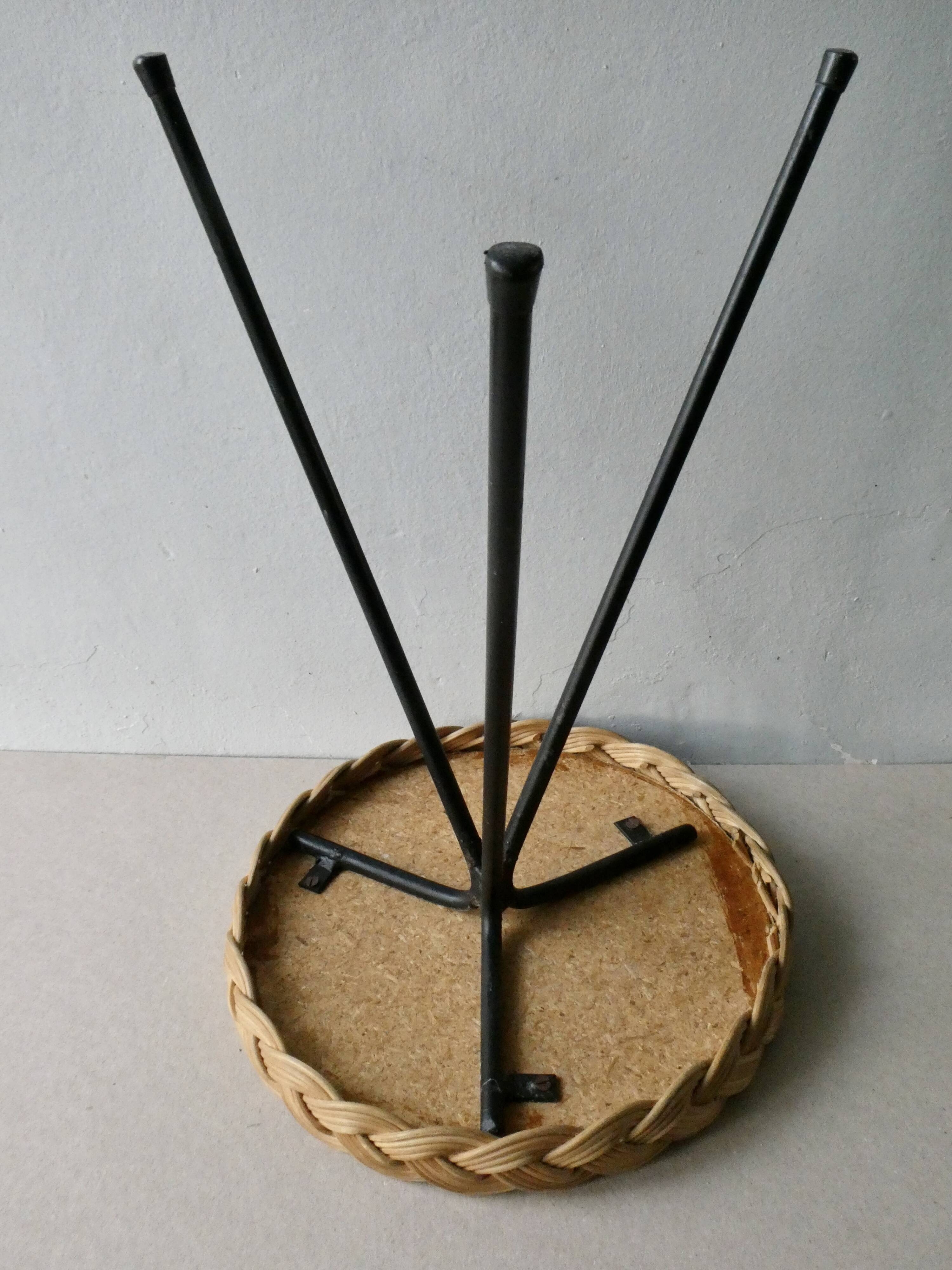 Tripod pedestal table from the 60s