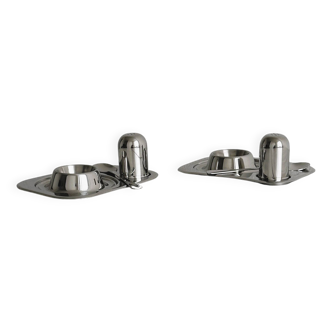 2 stainless steel egg cups