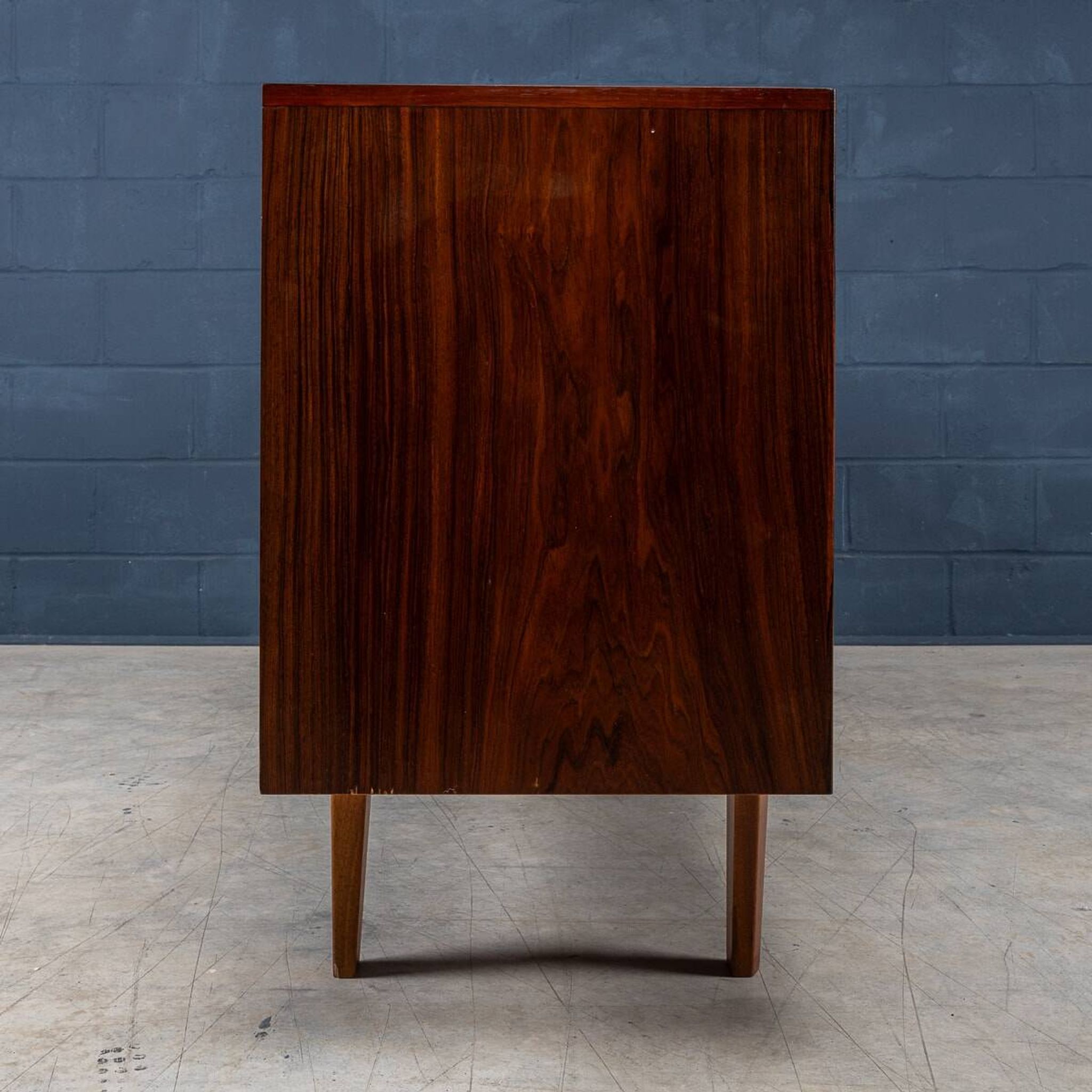 20thC ENGLISH ROSEWOOD SIDEBOARD BY GORDON RUSSELL c.1967