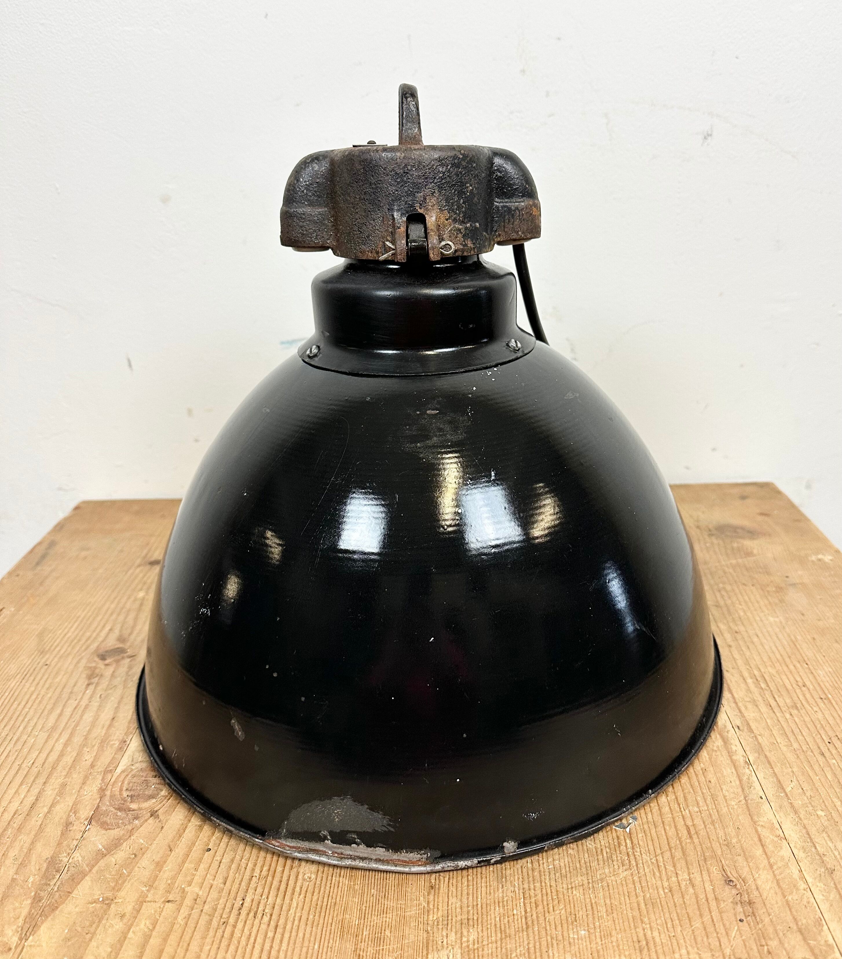 Industrial Bauhaus Black Enamel Pendant Lamp, 1930s