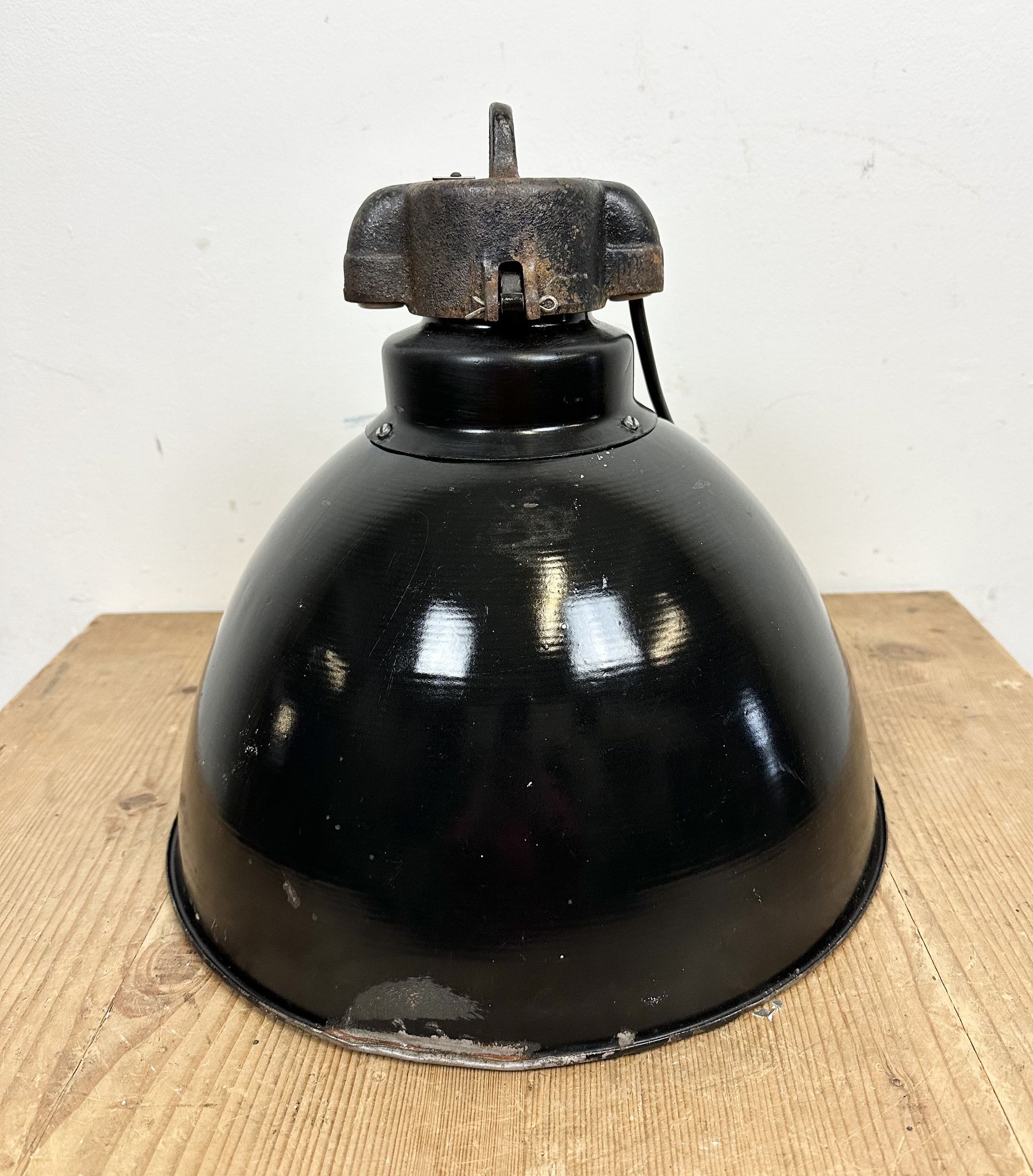 Industrial Bauhaus Black Enamel Pendant Lamp, 1930s