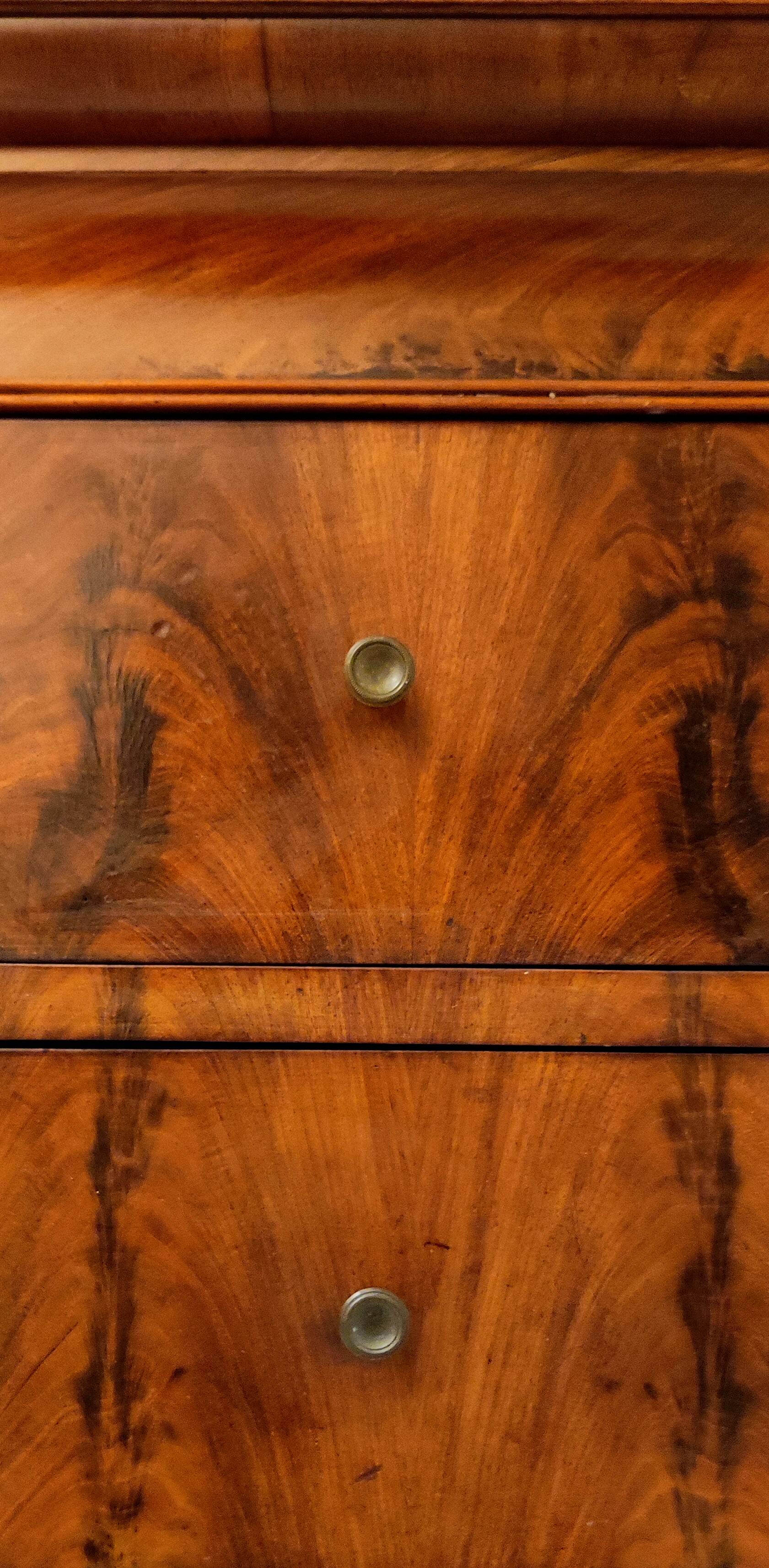 Commode Louis Philippe marbre noir