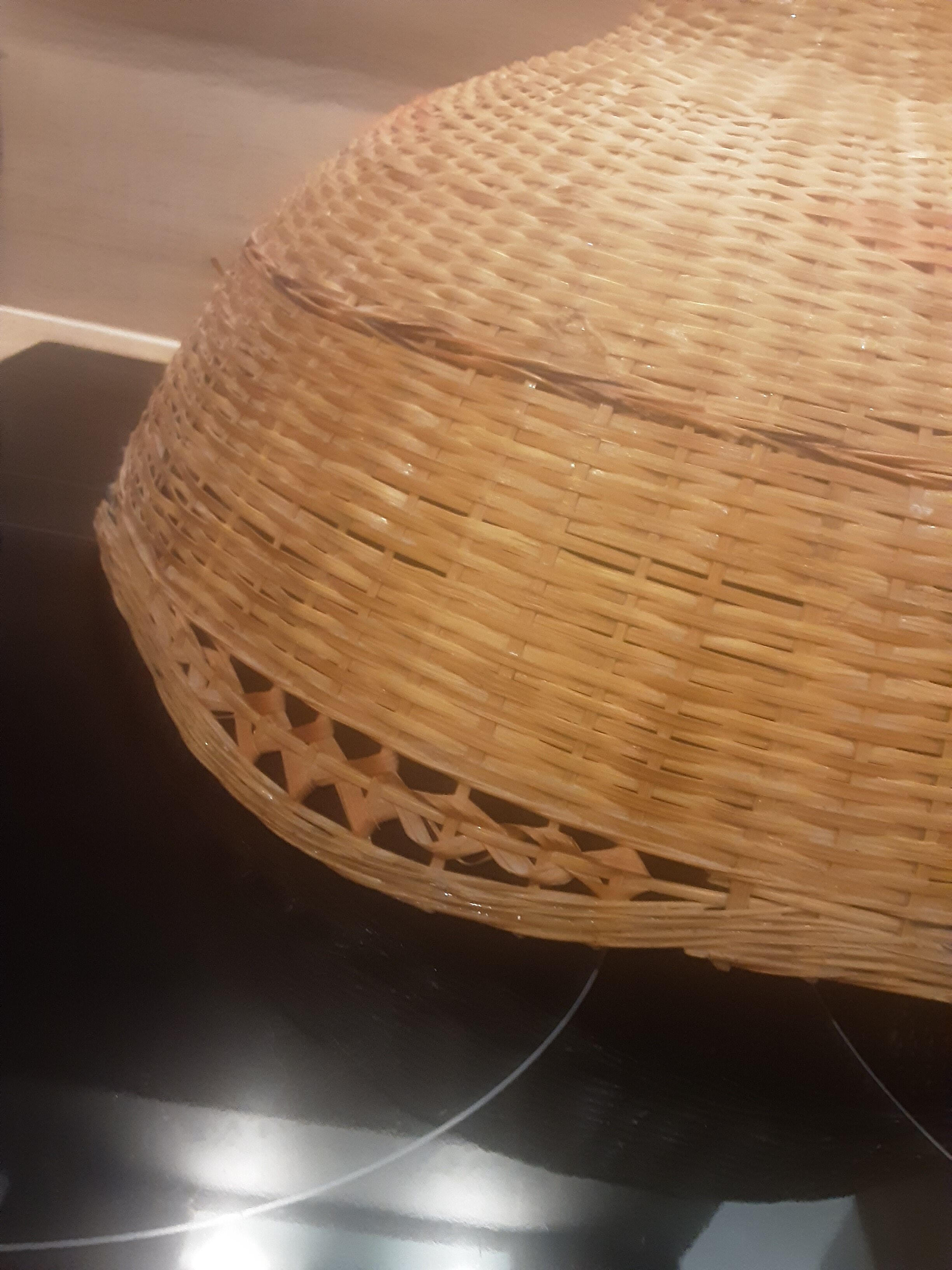 Rattan suspension year 70