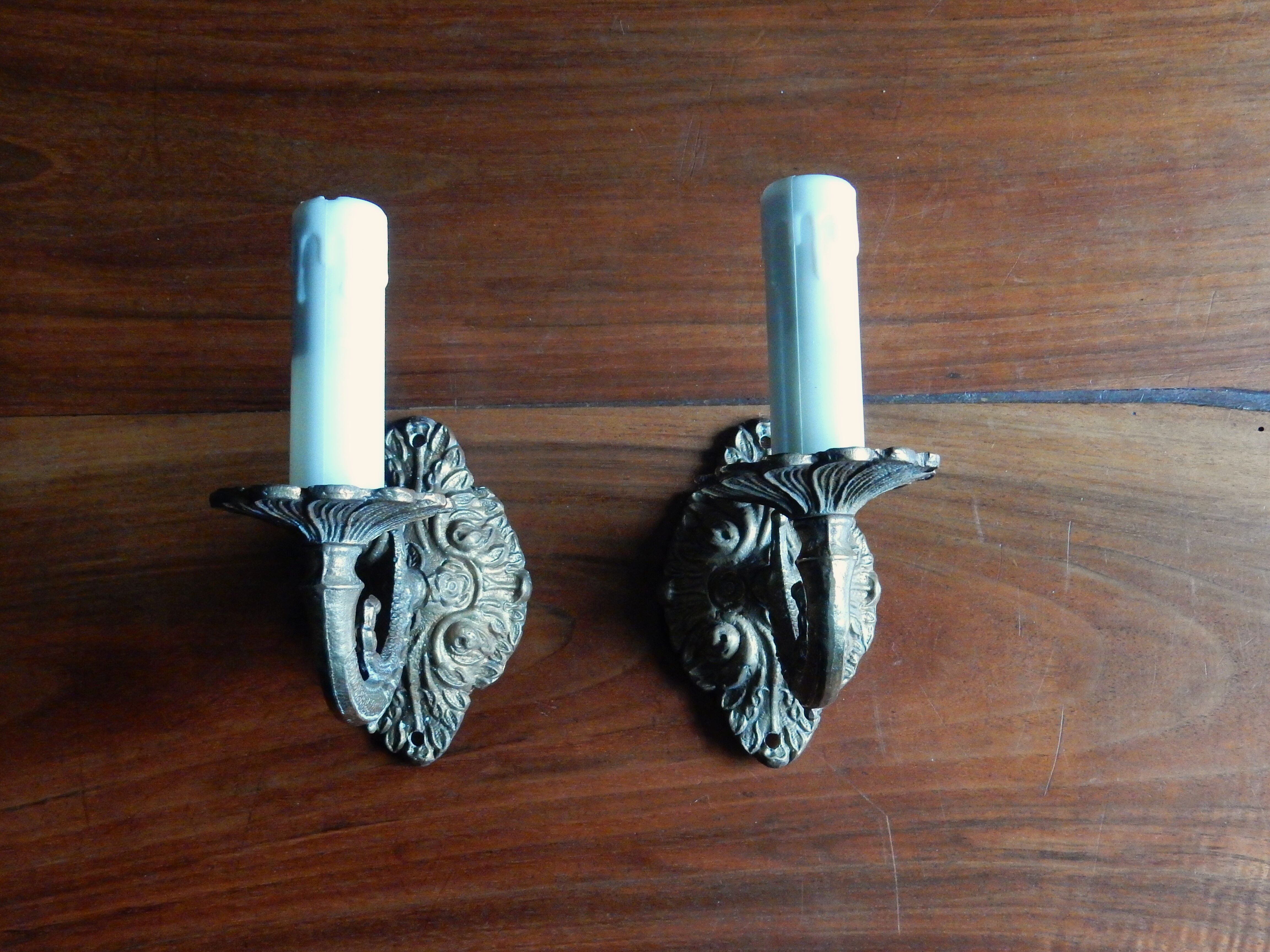 Set of 2 bronze wall chandeliers 1 fire