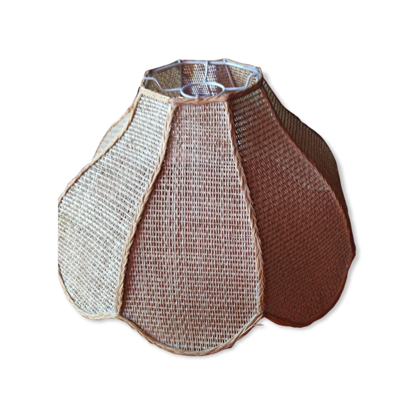 Rattan hanging lamp