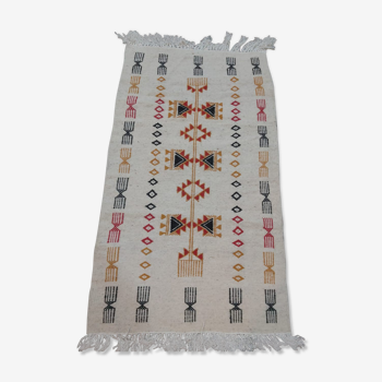 White carpet with berber patterns handmade in wool