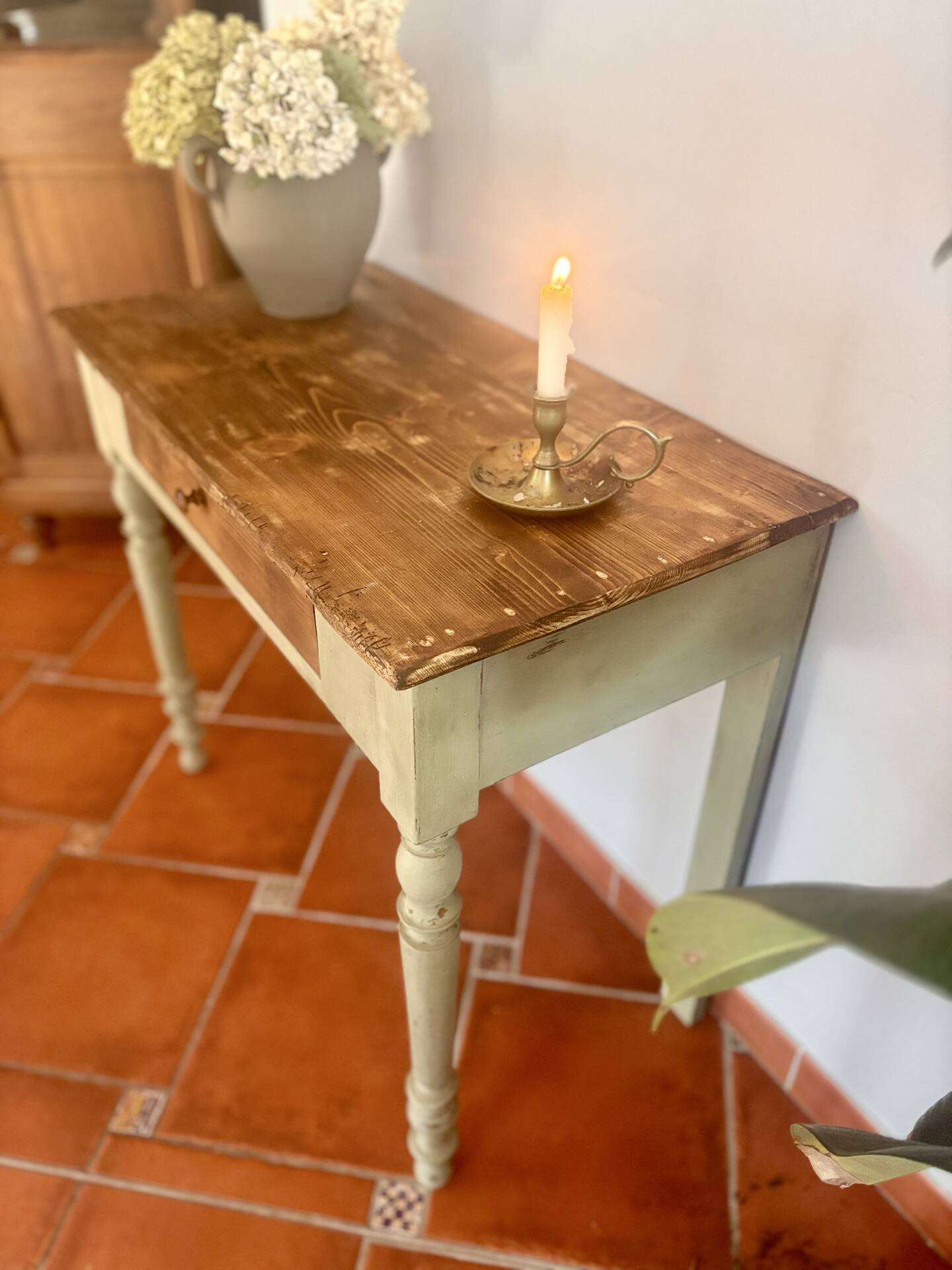 Old patinated wooden console – French country spirit, turned legs.