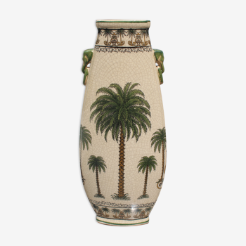 Earthenware vase