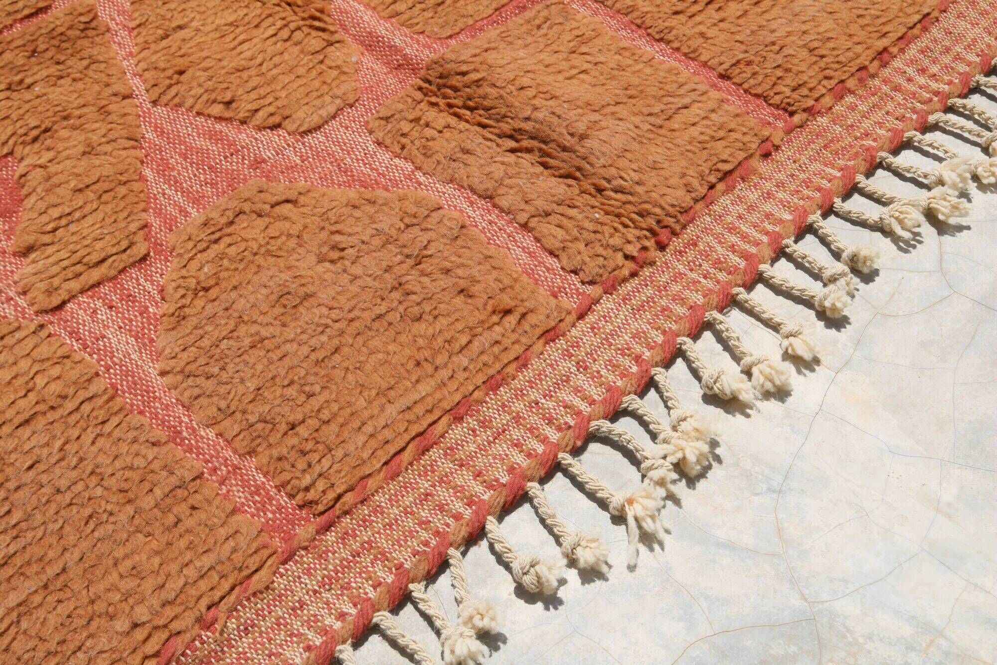 Handwoven Beni Ouarain rug 255×155cm – Terracotta & Clay - AZ821