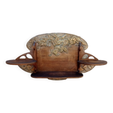 Belle Epoque shelf
