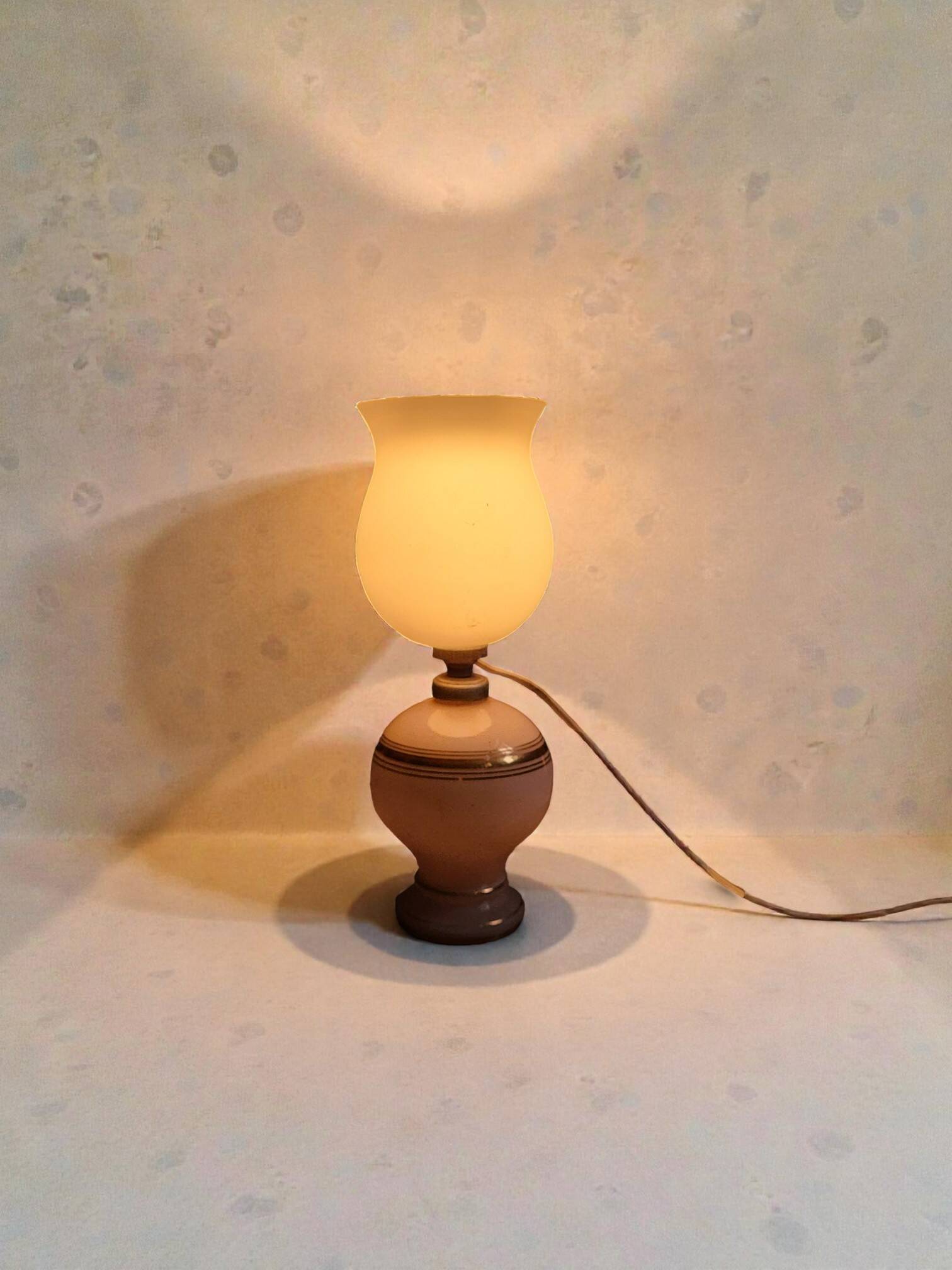 Art Deco bedside lamp
