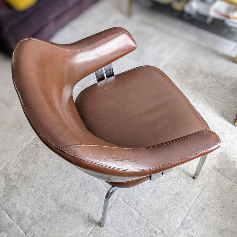 Fauteuil vintage en similicuir marron