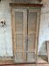 Armoire en persiennes en bois