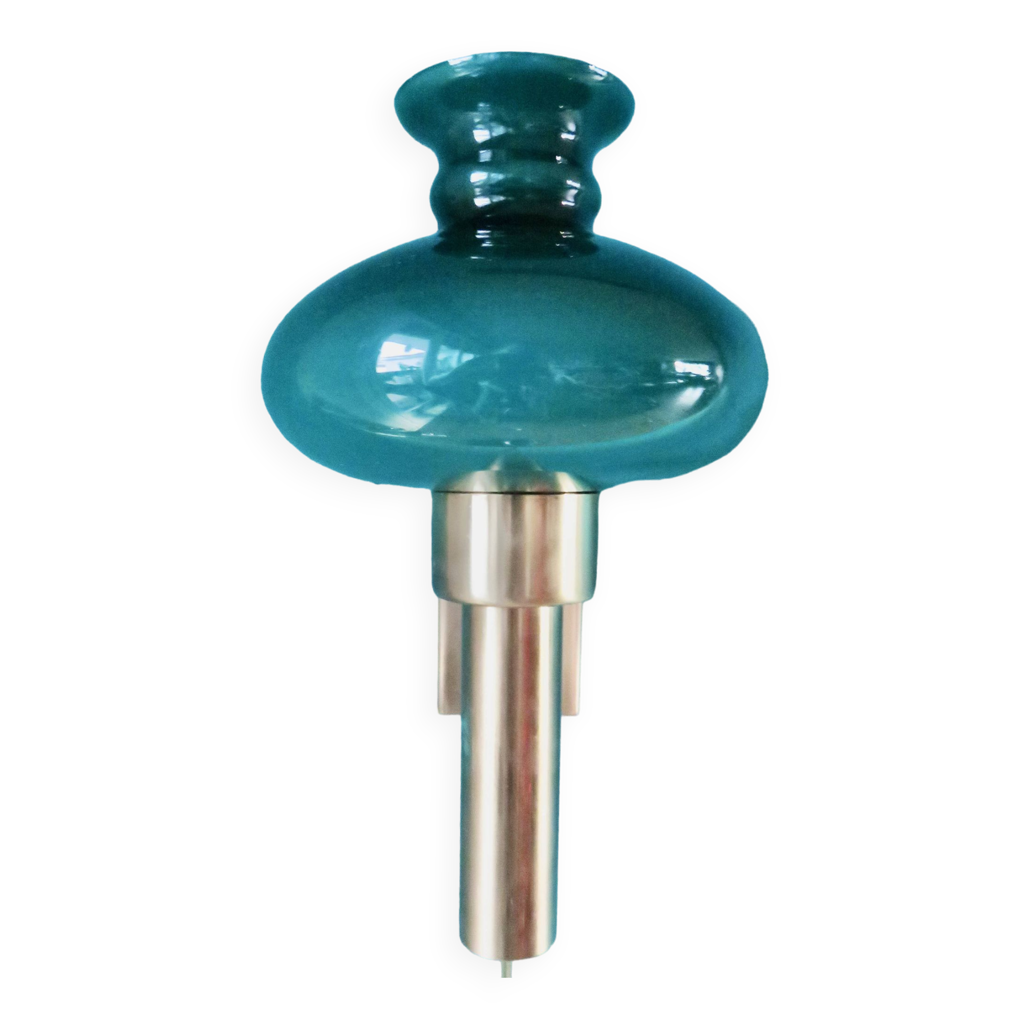 Brushed brass wall light with green glass shade "Vitrika". Denmark 1980
