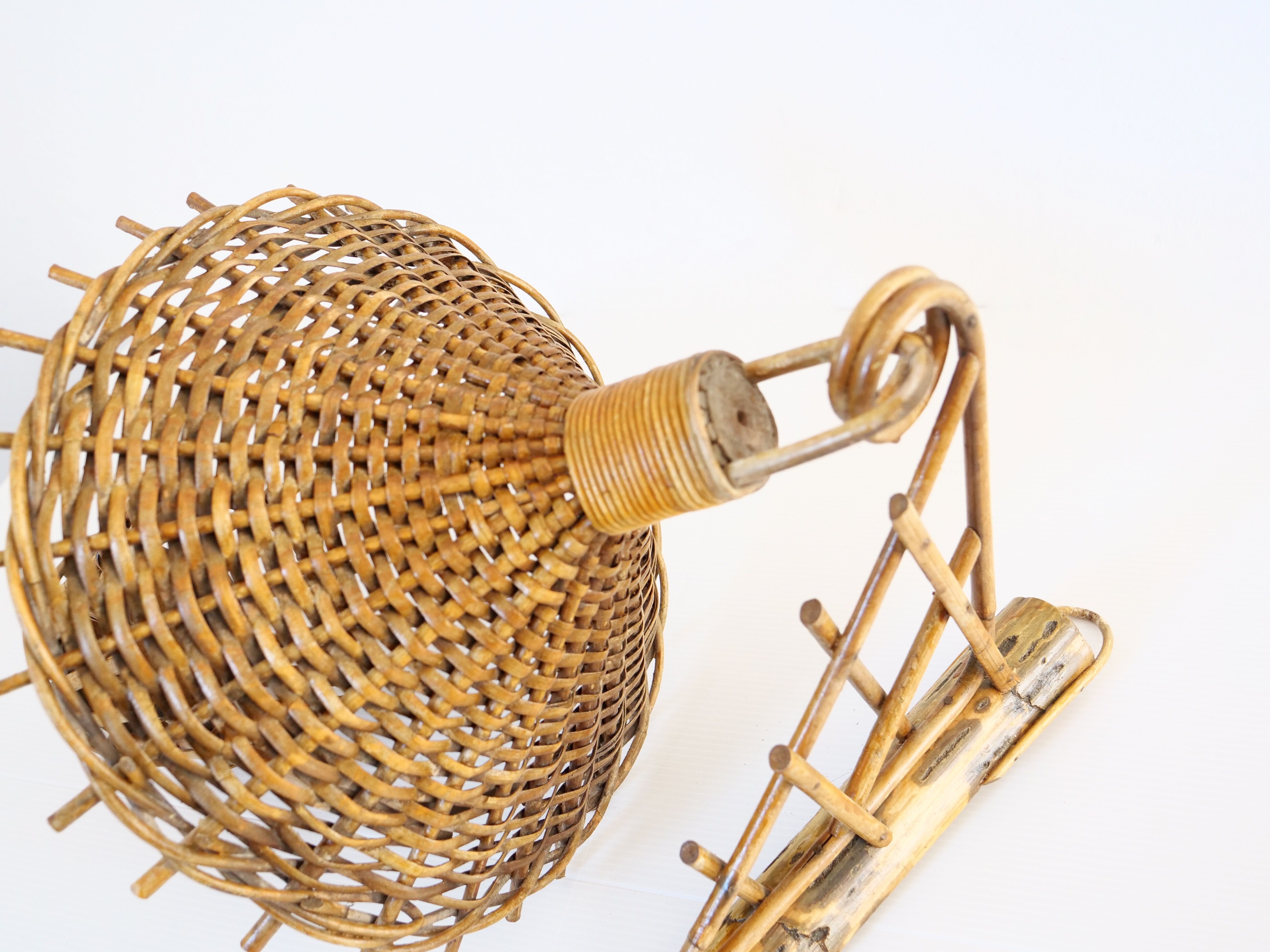 rattan wall lamp for hanging plant