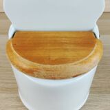 Salt box
