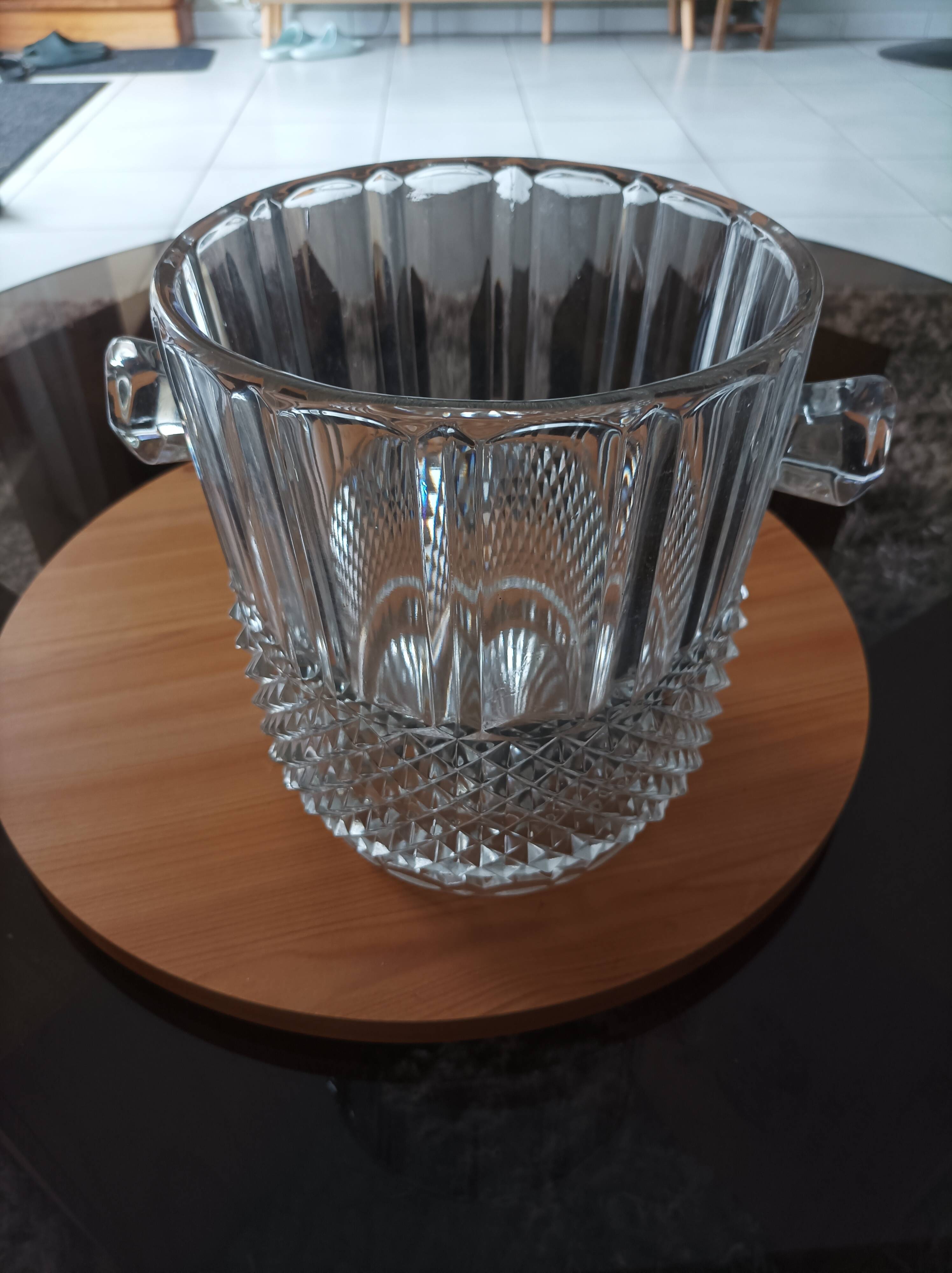 Crystal champagne bucket
