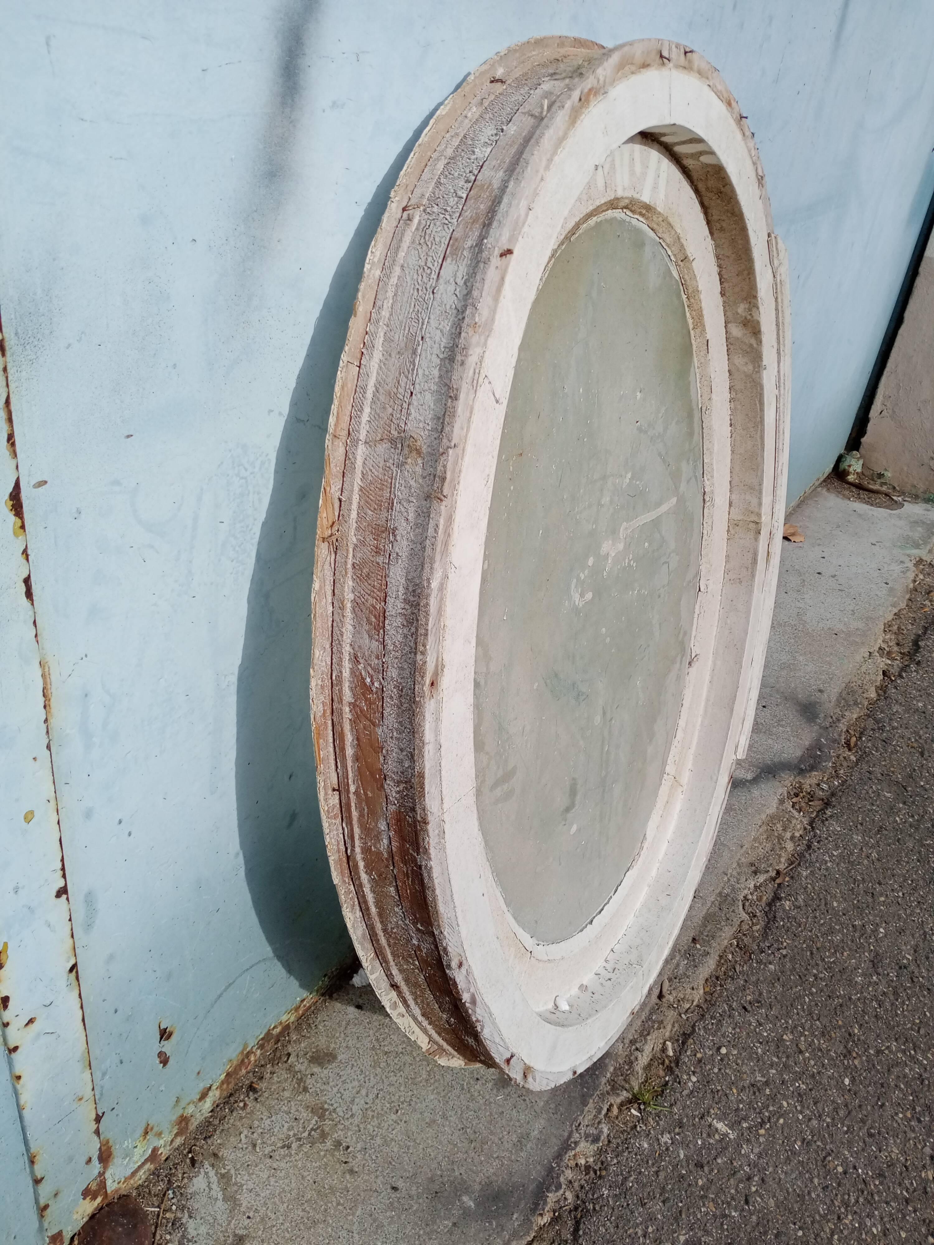 Old "beef eye" window