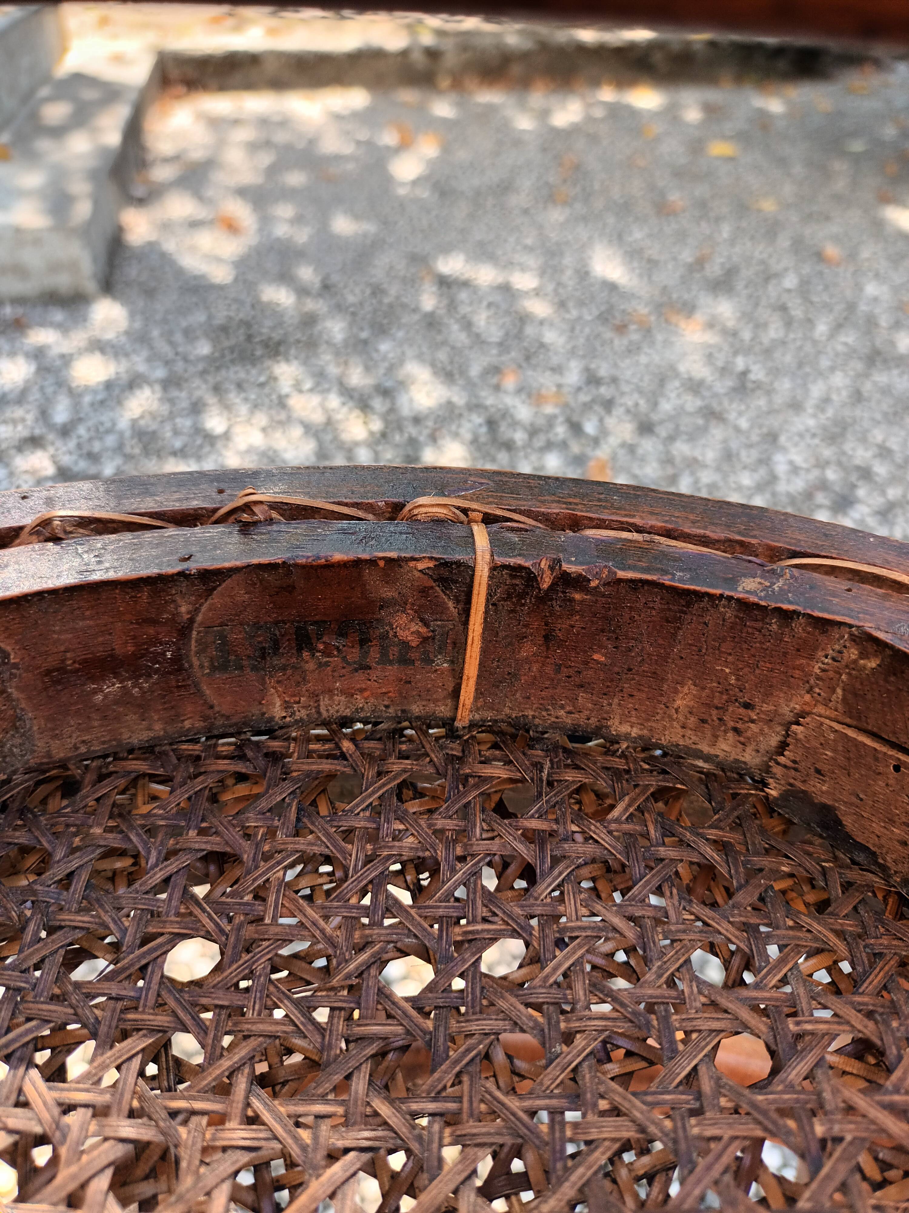 Canned chairs Thonet