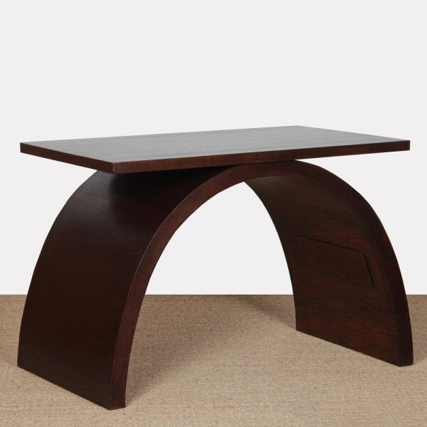 Table basse/d'appoint en chêne, travail français des années 1930