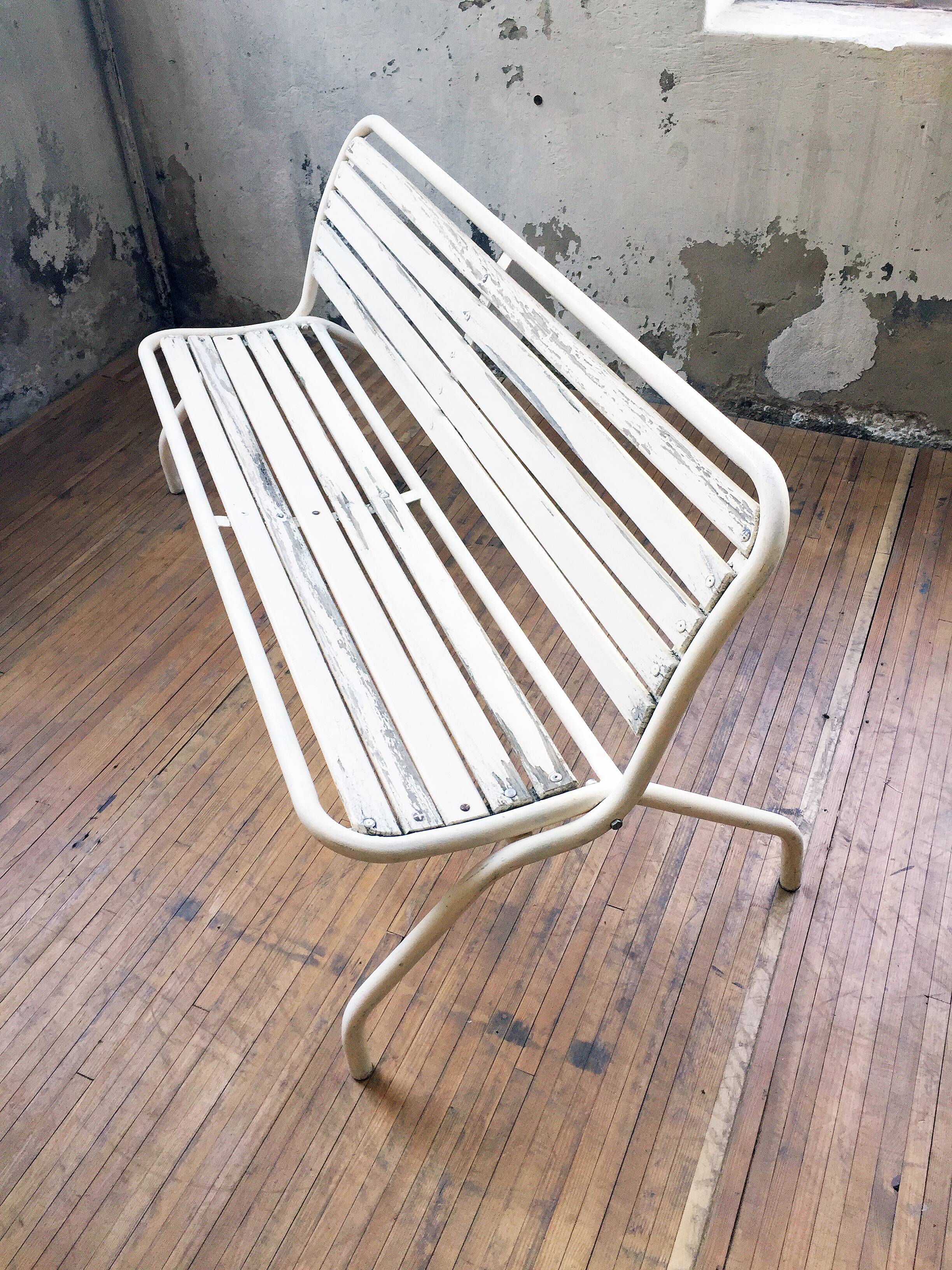 Banc pliant en métal