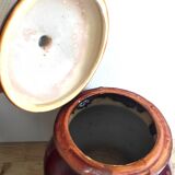 Chinese pot