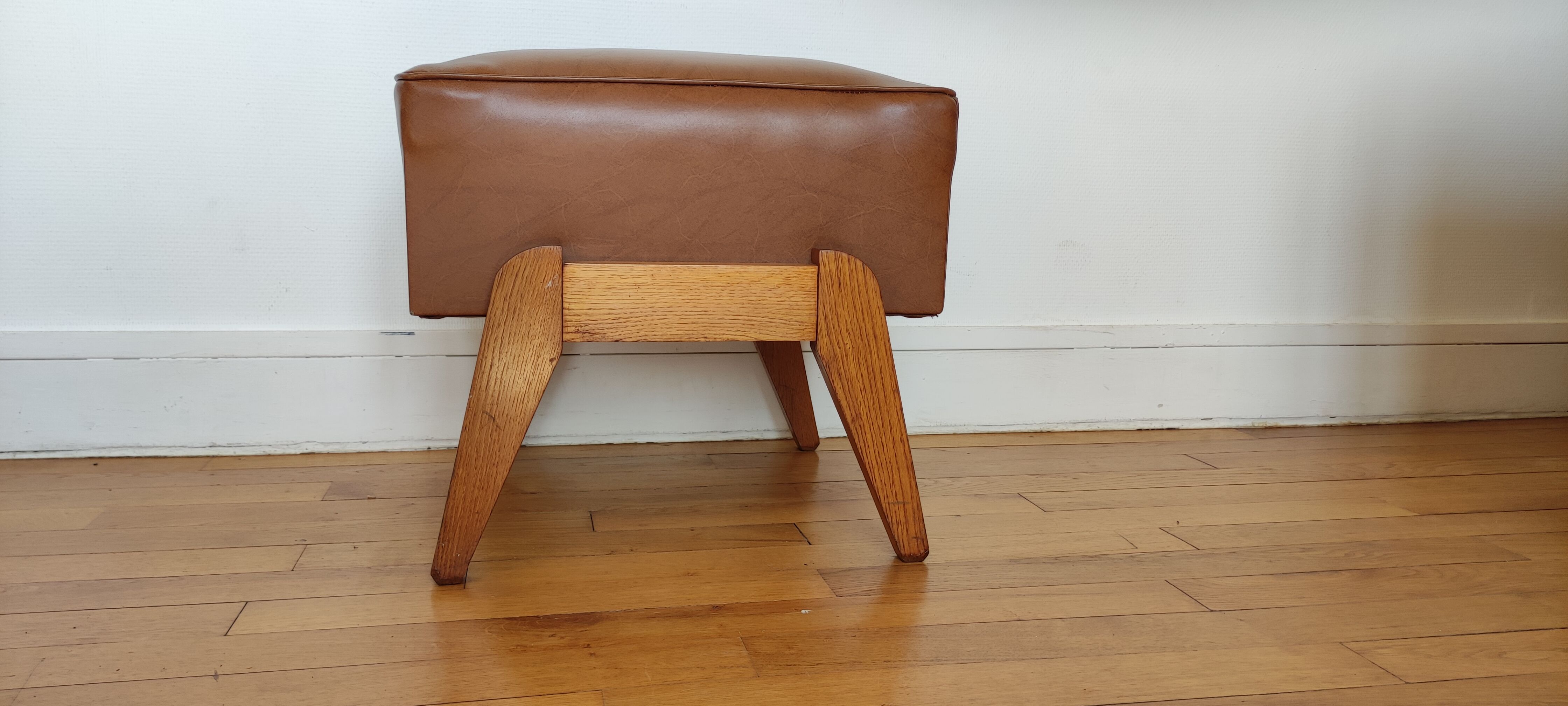 Imitation leather stool vintage pouf