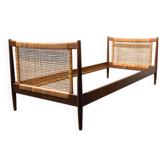 Daybed scandinave design Børge Mogensen pour Soborg Mobelfabrik 1950 's, teck et cannage